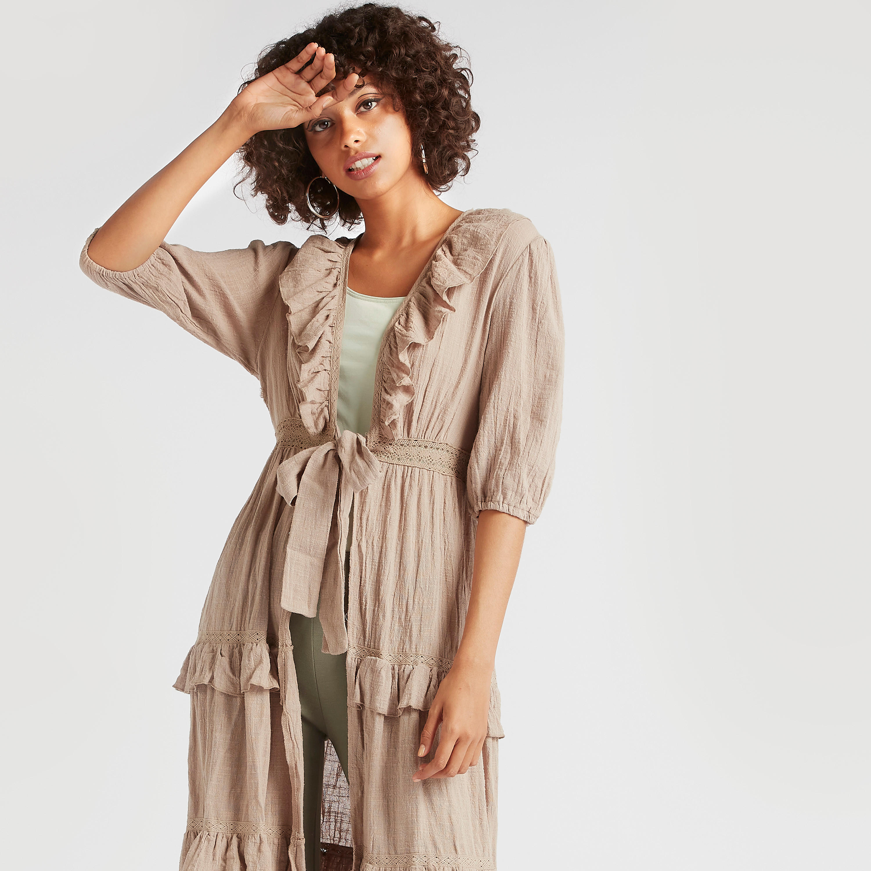 سترة طويلة برباط إغلاق وتزيينات كشكش من توإكستريمز-women-clothing-shirtsandblouses-blouses-image-2