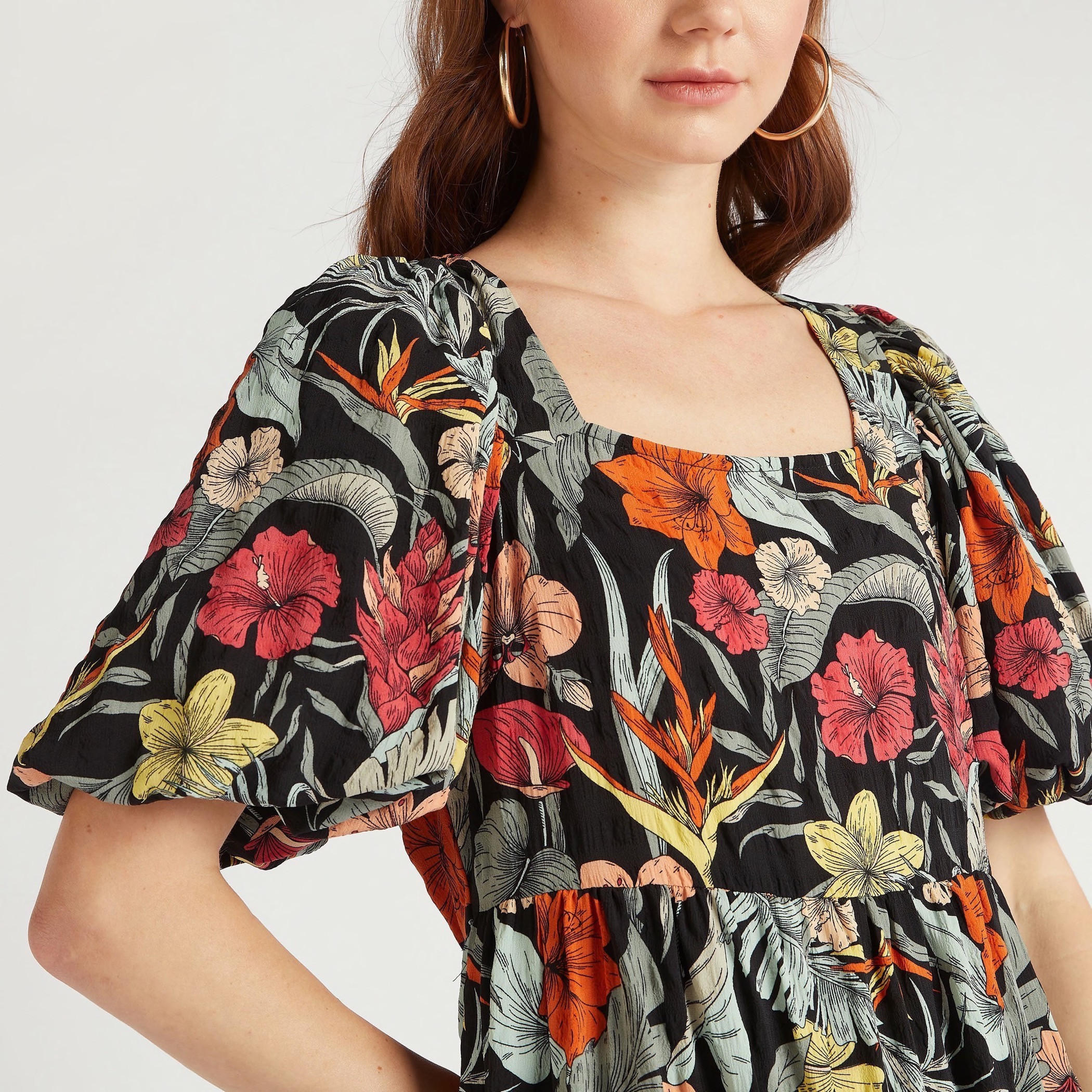فستان ميدي إيه لاين بطبعات أزهار وأكمام منفوخة من تو إكستريمز-women-clothing-dresses-image-3