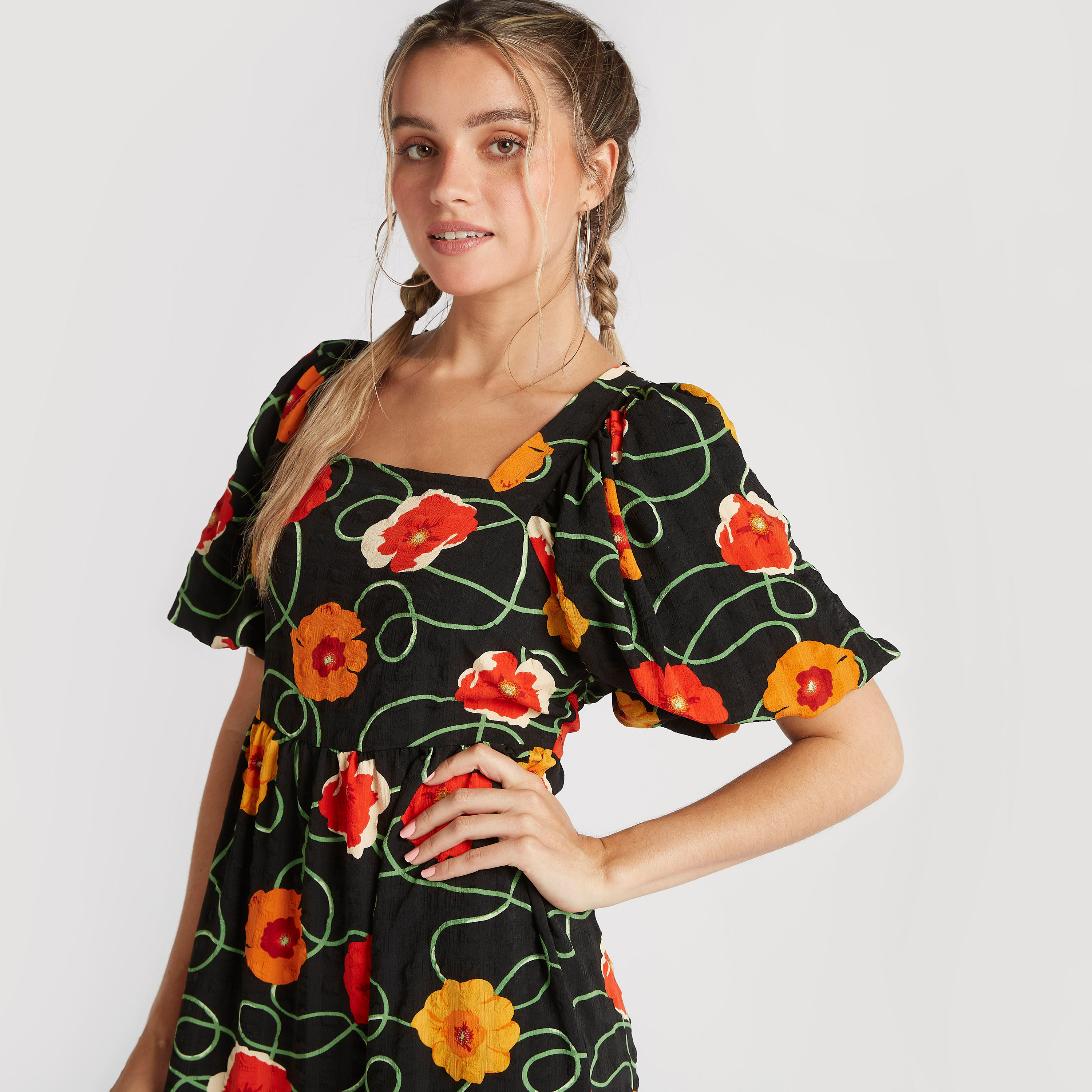 2Xtremz Floral Print Midi A-line Tiered Dress with Balloon Sleeves and Tie-Ups-women-clothing-dresses-image-5