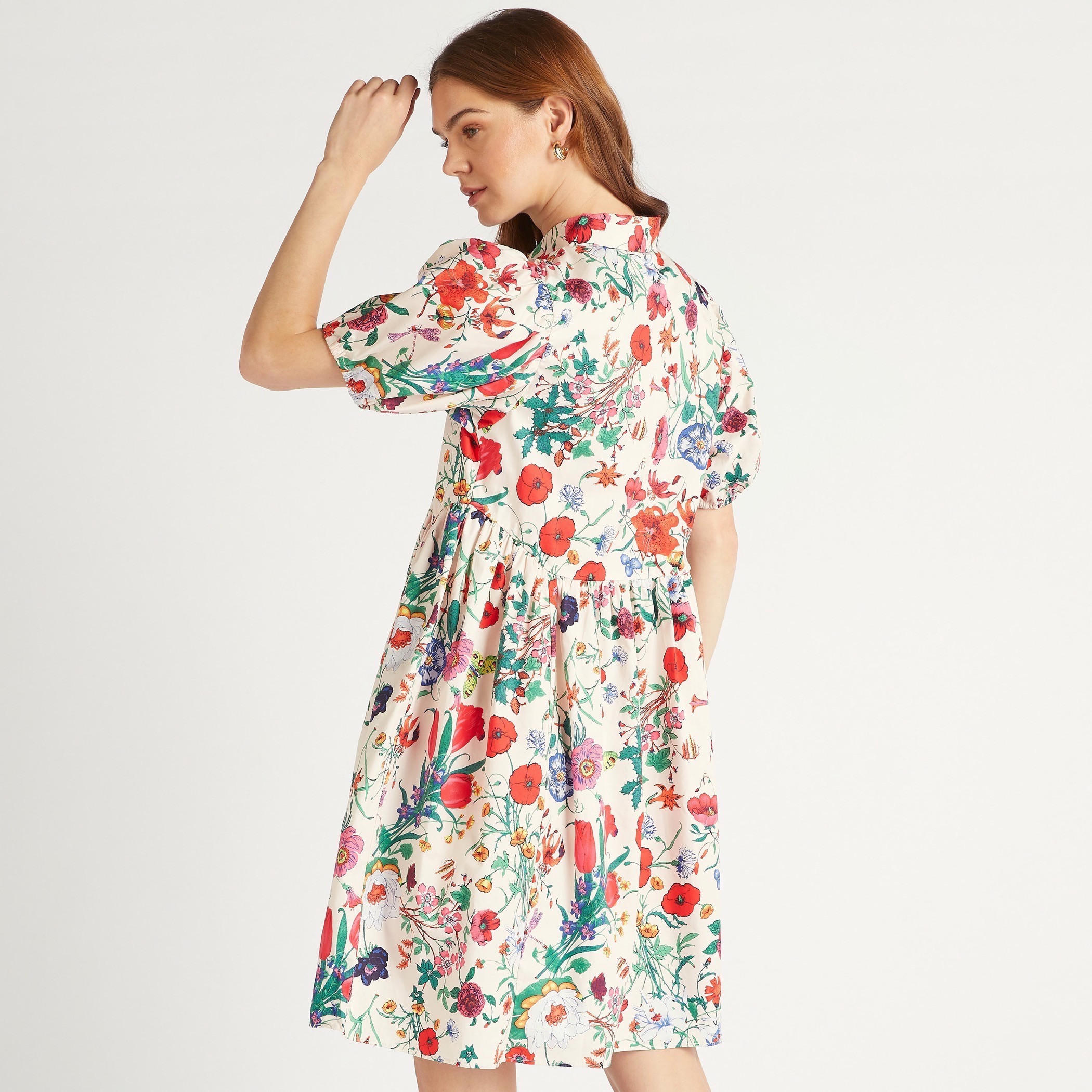 فستان قصير إيه لاين بطبعات أزهار وياقة واسعة وأكمام منفوخة من تو إكستريمز-women-clothing-dresses-image-4
