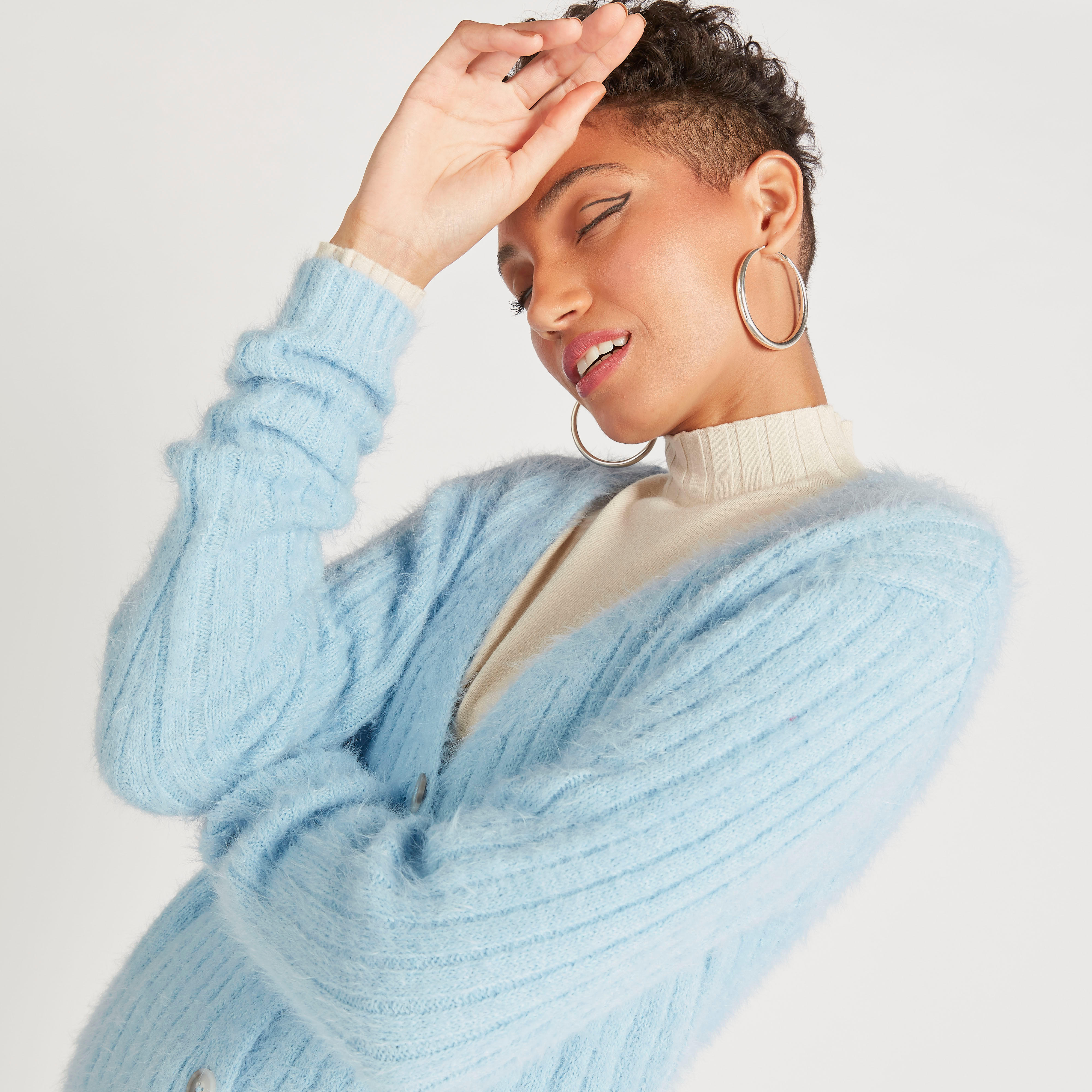 كارديجان مضلّع بياقة v وأكمام طويلة من تو إكستريمز-women-winterwear-cardigansandjumpers-cardigans-image-7