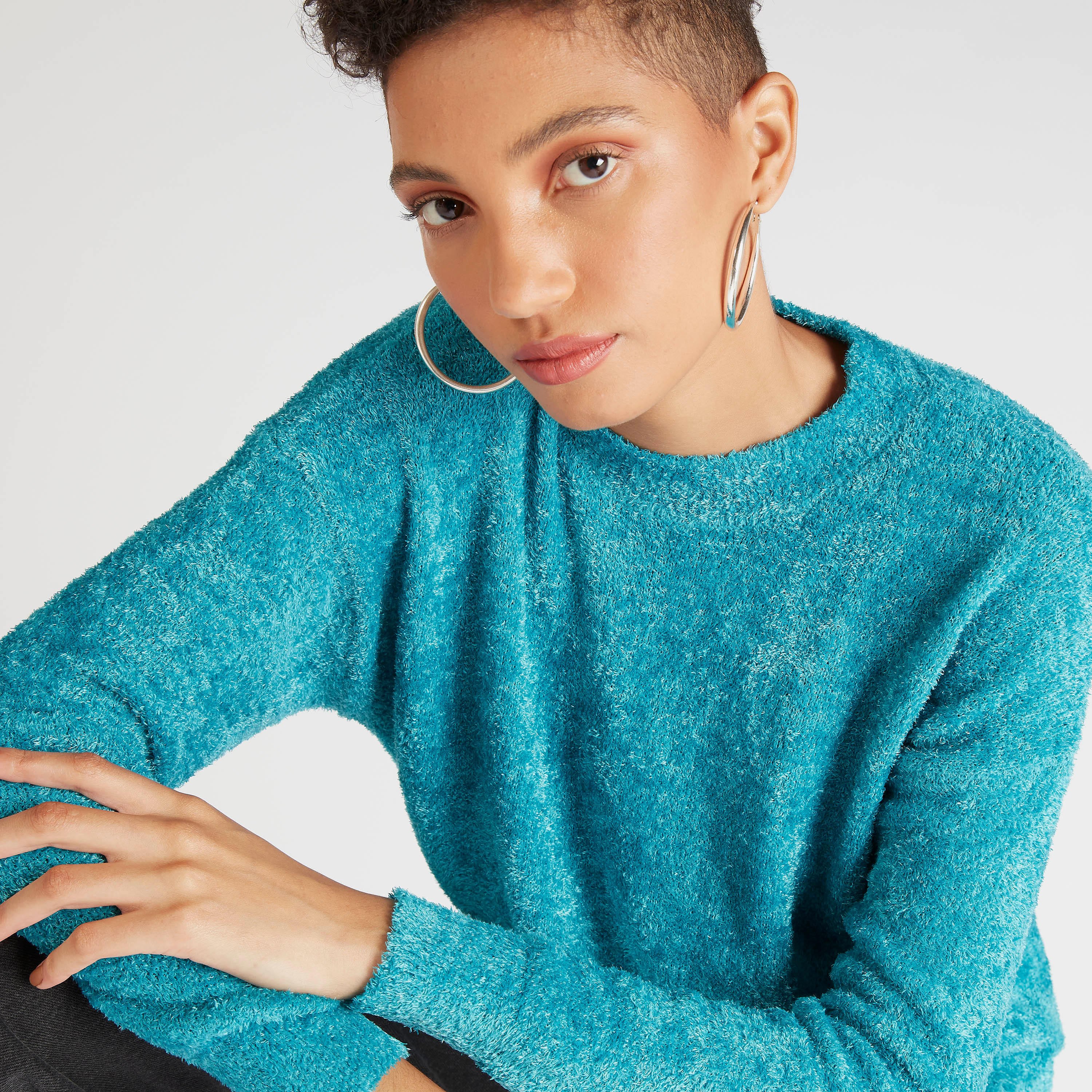 كنزة بارزة الملمس بياقة ضيّقة وأكمام طويلة من تو إكستريمز-women-clothing-cardigansandjumpers-jumpers-image-5