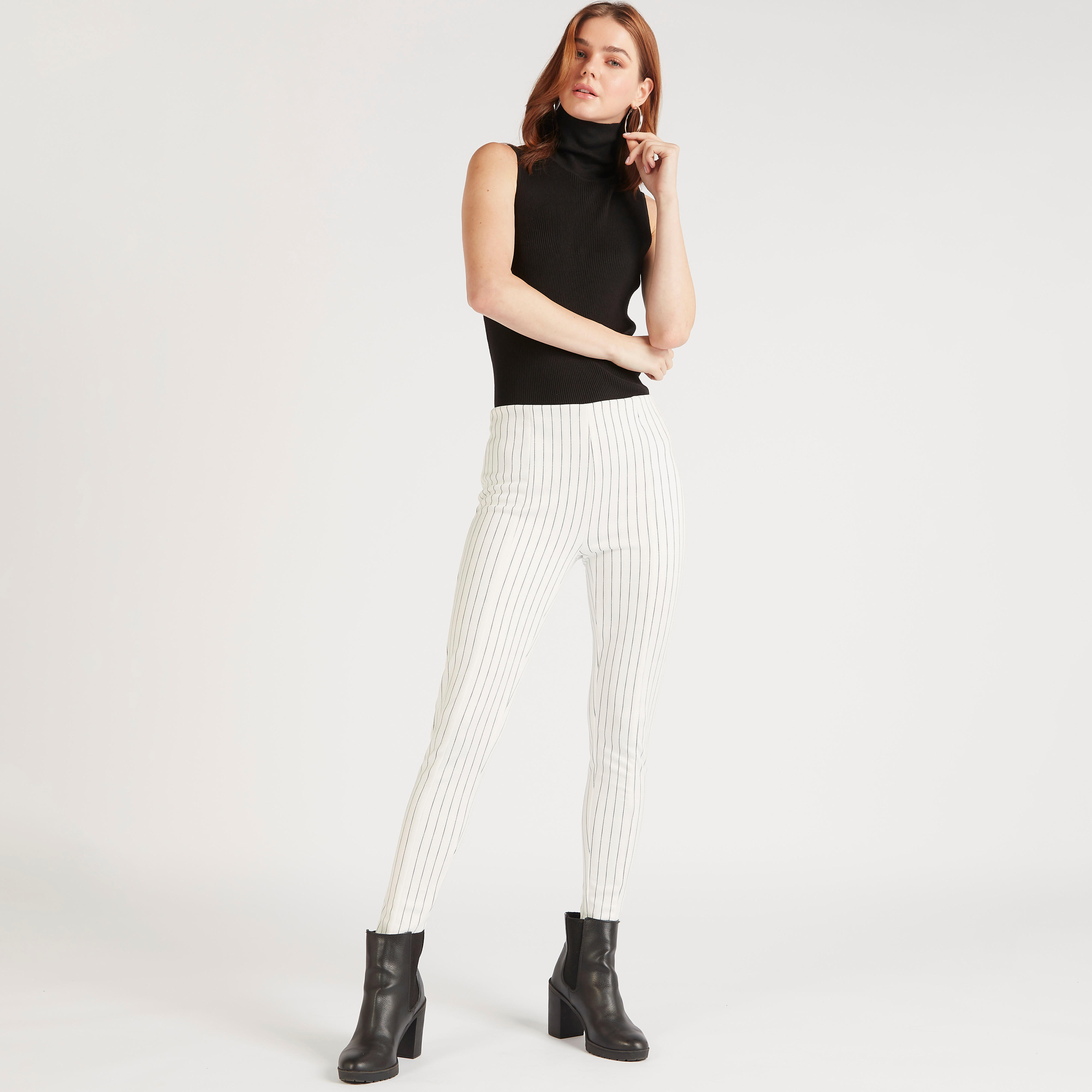 بنطلون ليقنز مخطّط بخصر مطّاطي متوسّط الارتفاع من تو إكستريمز-women-clothing-bottoms-leggings-image-2