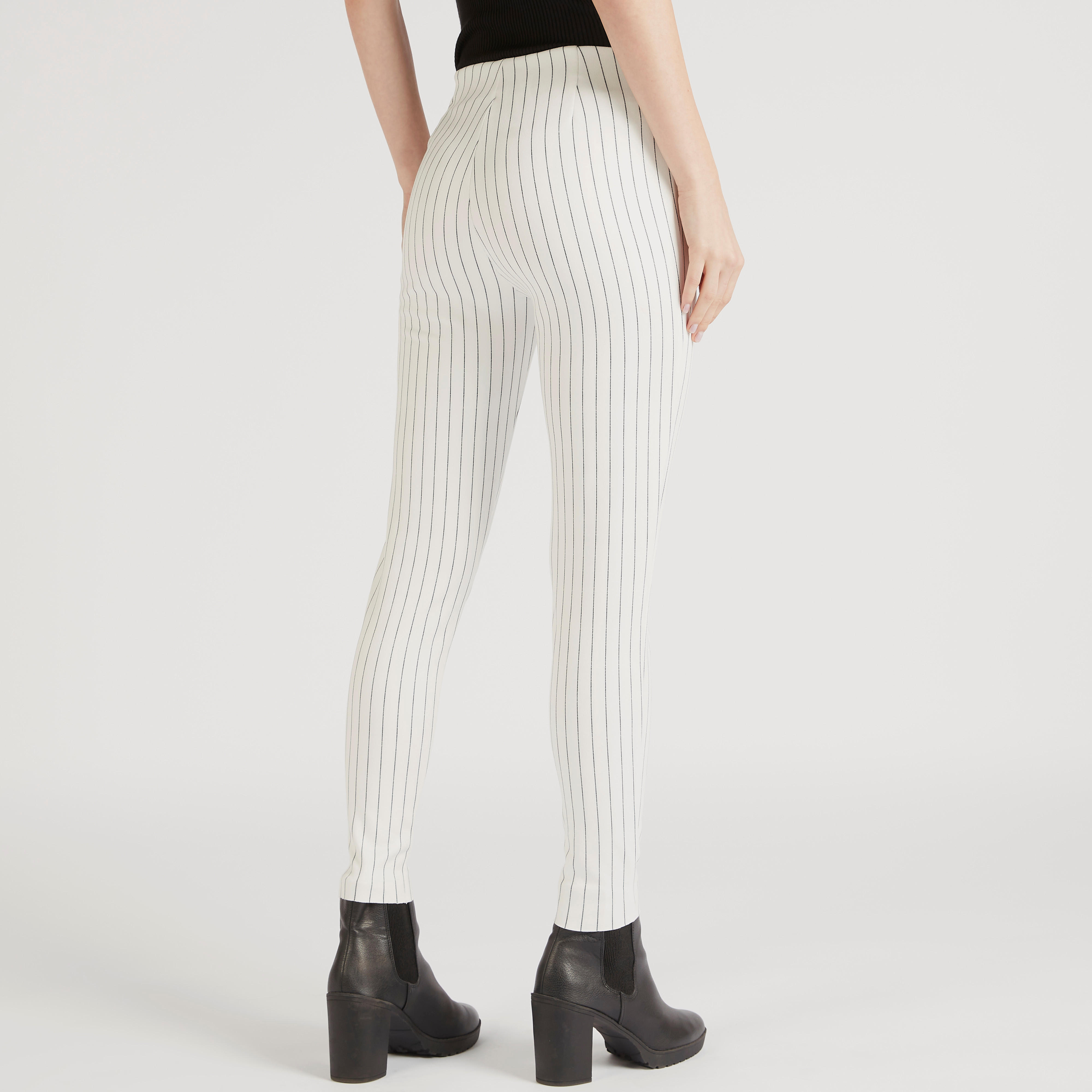 بنطلون ليقنز مخطّط بخصر مطّاطي متوسّط الارتفاع من تو إكستريمز-women-clothing-bottoms-leggings-image-4