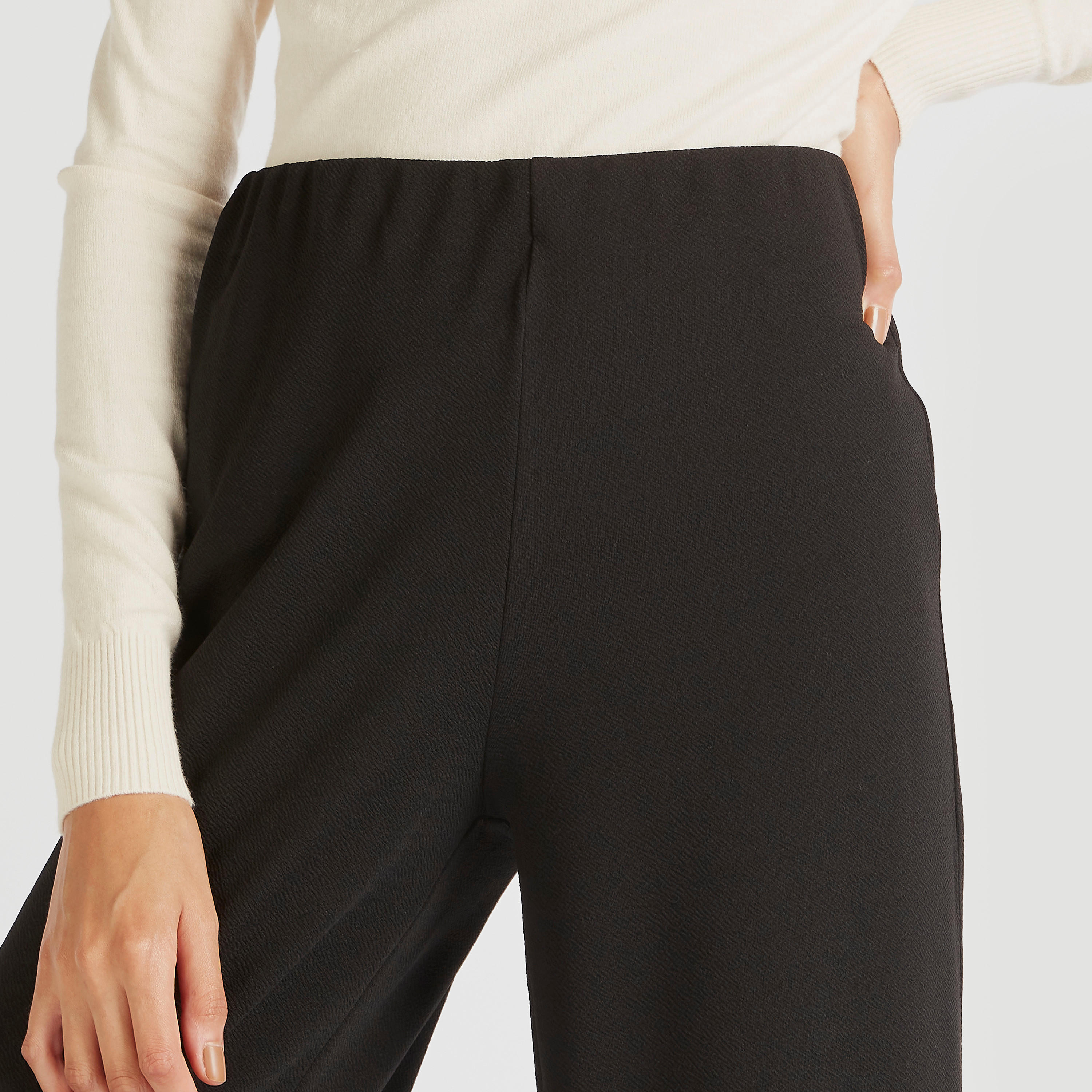 بنطلون واسع السّاقين سادة بخصر مرتفع من تو إكستريمز-women-clothing-bottoms-trousers-image-2