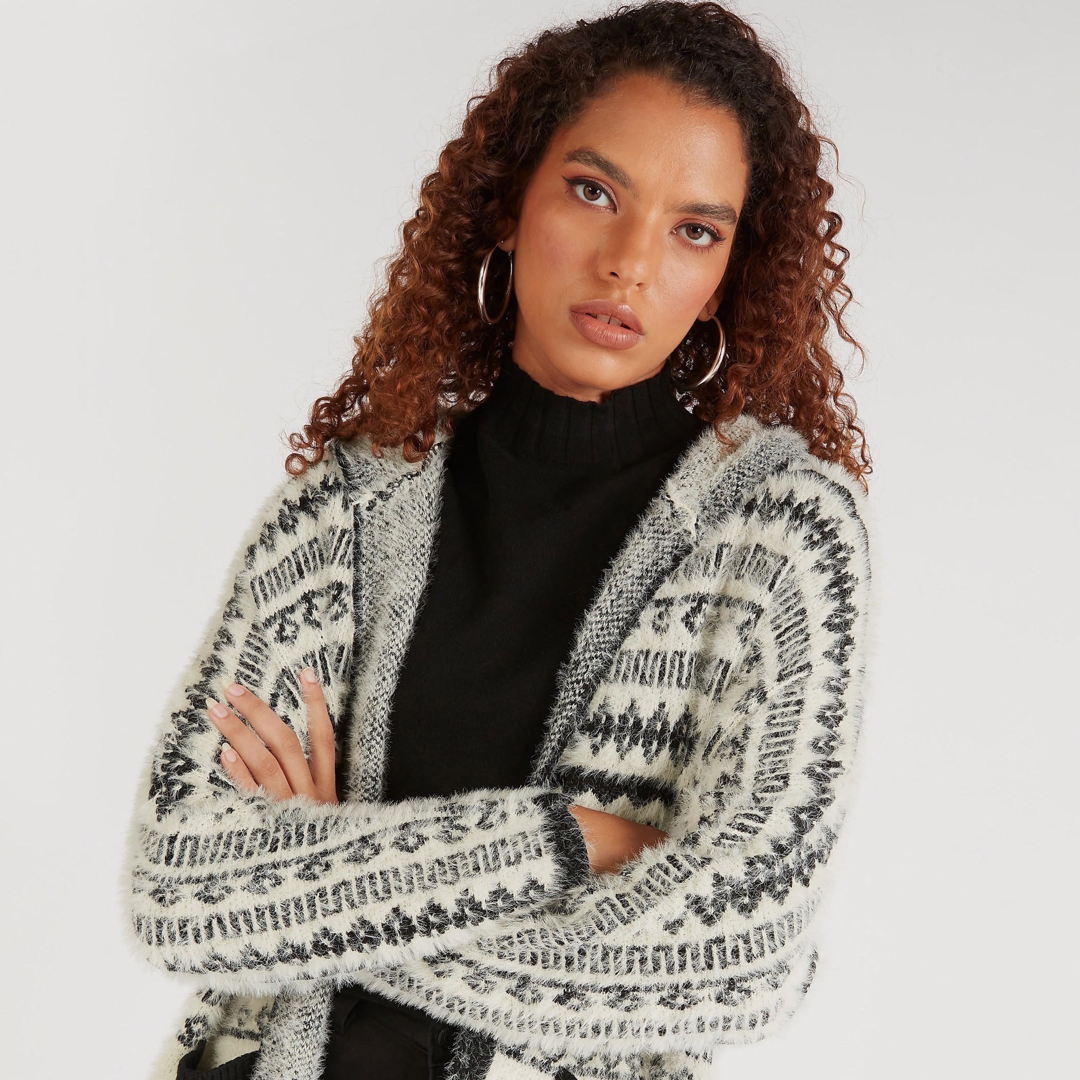 2Xtremz Textured Long Sleeves Cardigan with Hood and Pockets-women-winterwear-cardigansandjumpers-cardigans-image-5