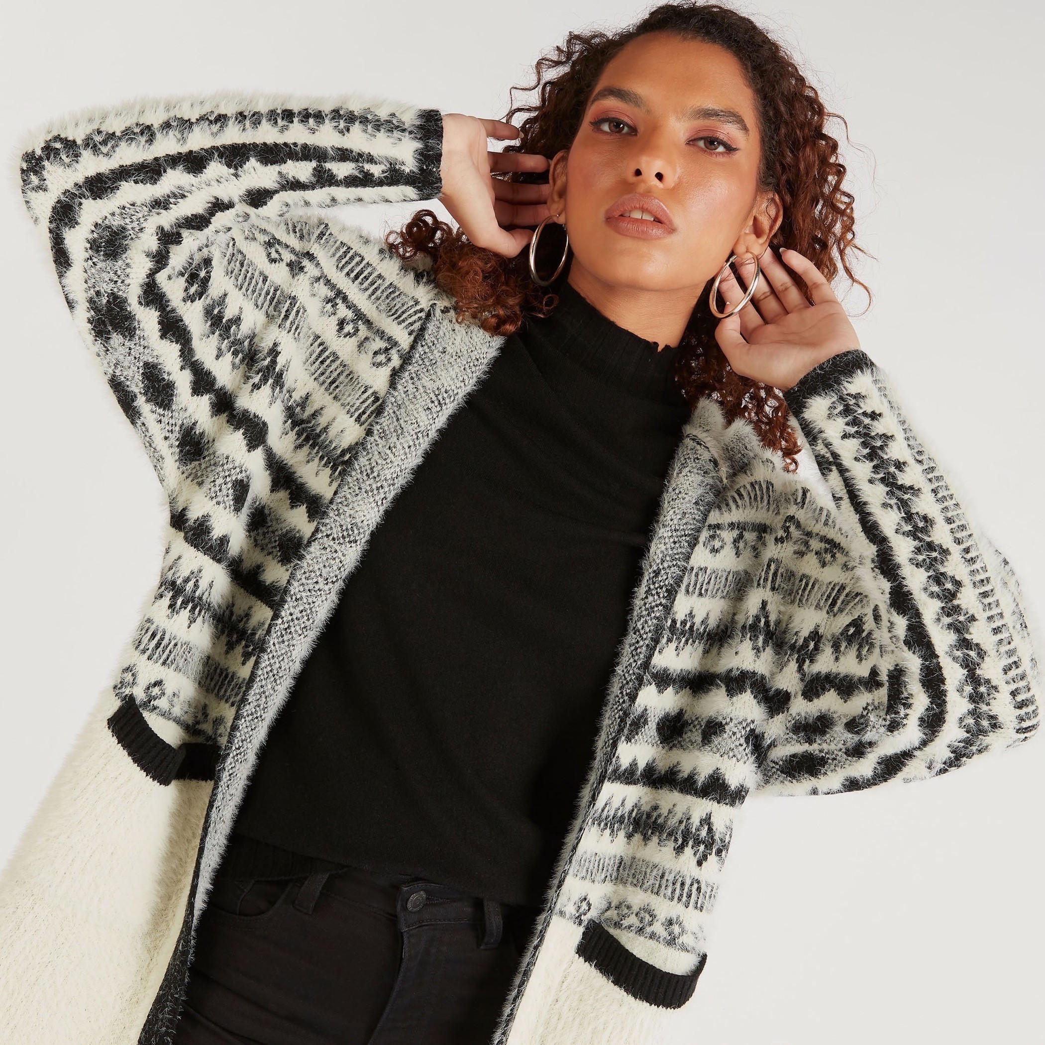 2Xtremz Textured Long Sleeves Cardigan with Hood and Pockets-women-winterwear-cardigansandjumpers-cardigans-image-6