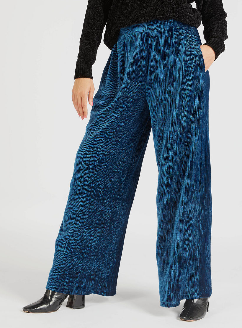 بنطلون بالازو بارز الملمس بخصر مطاطي متوسط الارتفاع من تو إكستريمز-women-clothing-bottoms-trousers-image-1