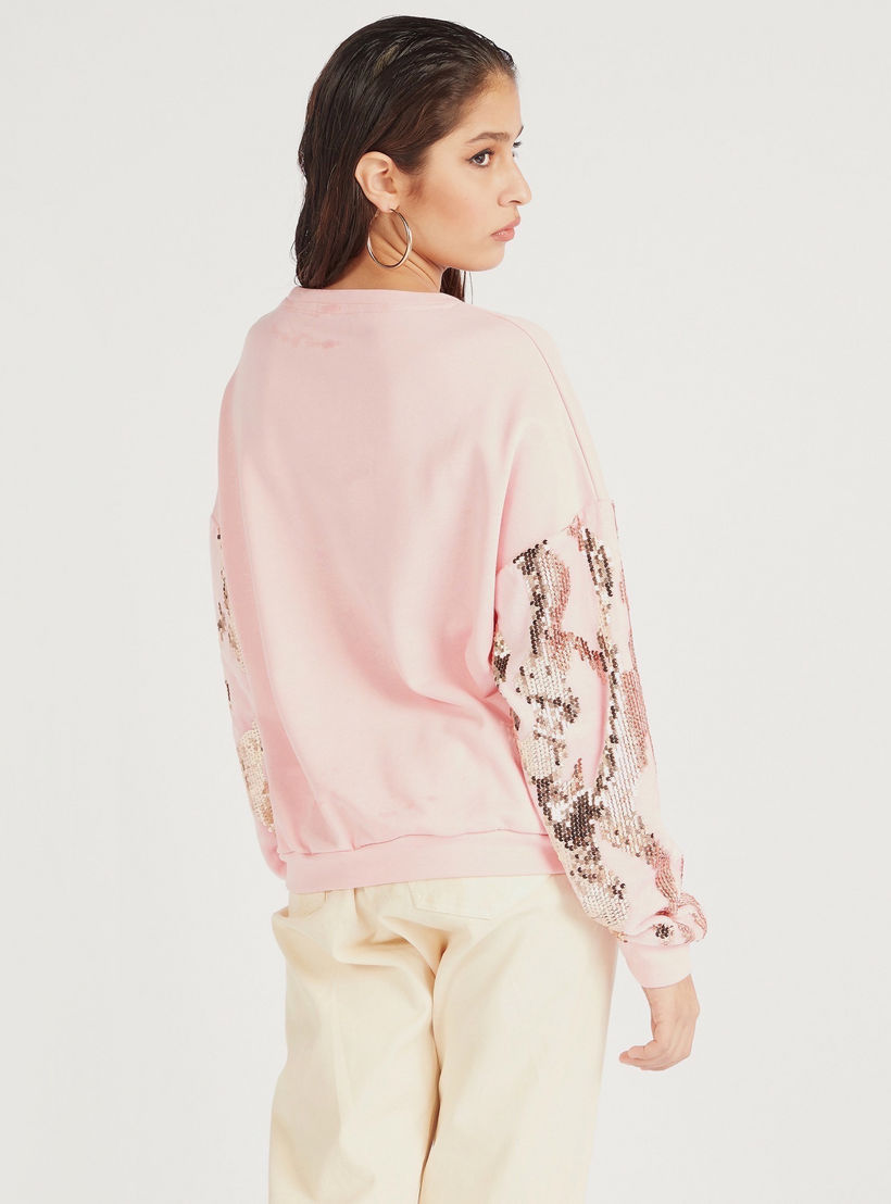سويت شيرت مزيّن بياقة مستديرة وأكمام طويلة من توإكستريمز-women-winterwear-hoodiesandsweatshirts-sweatshirts-image-4