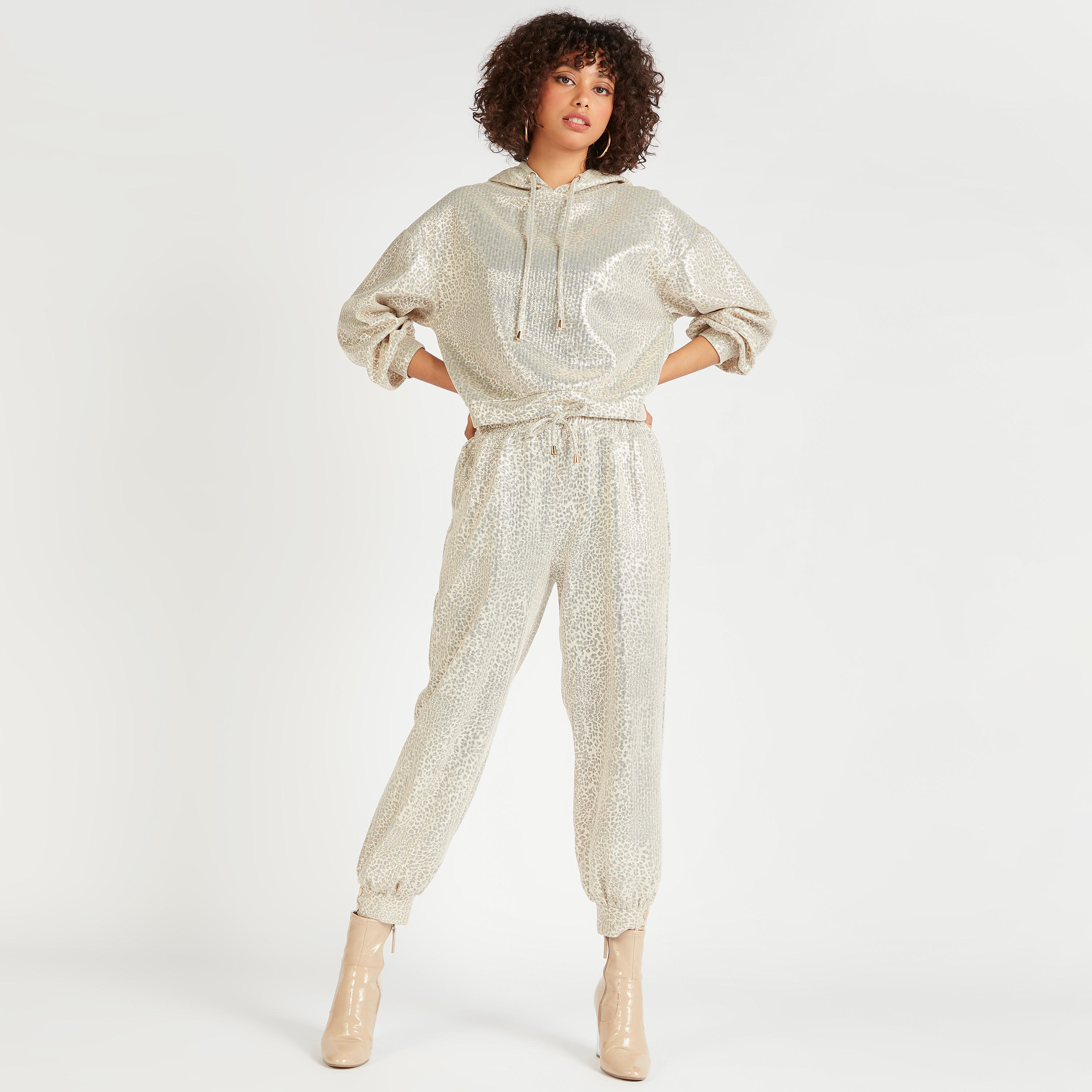 بنطلون رياضي مستدام بخصر مرتفع ورباط إغلاق وطبعات حيوانات-women-clothing-bottoms-joggers-image-5