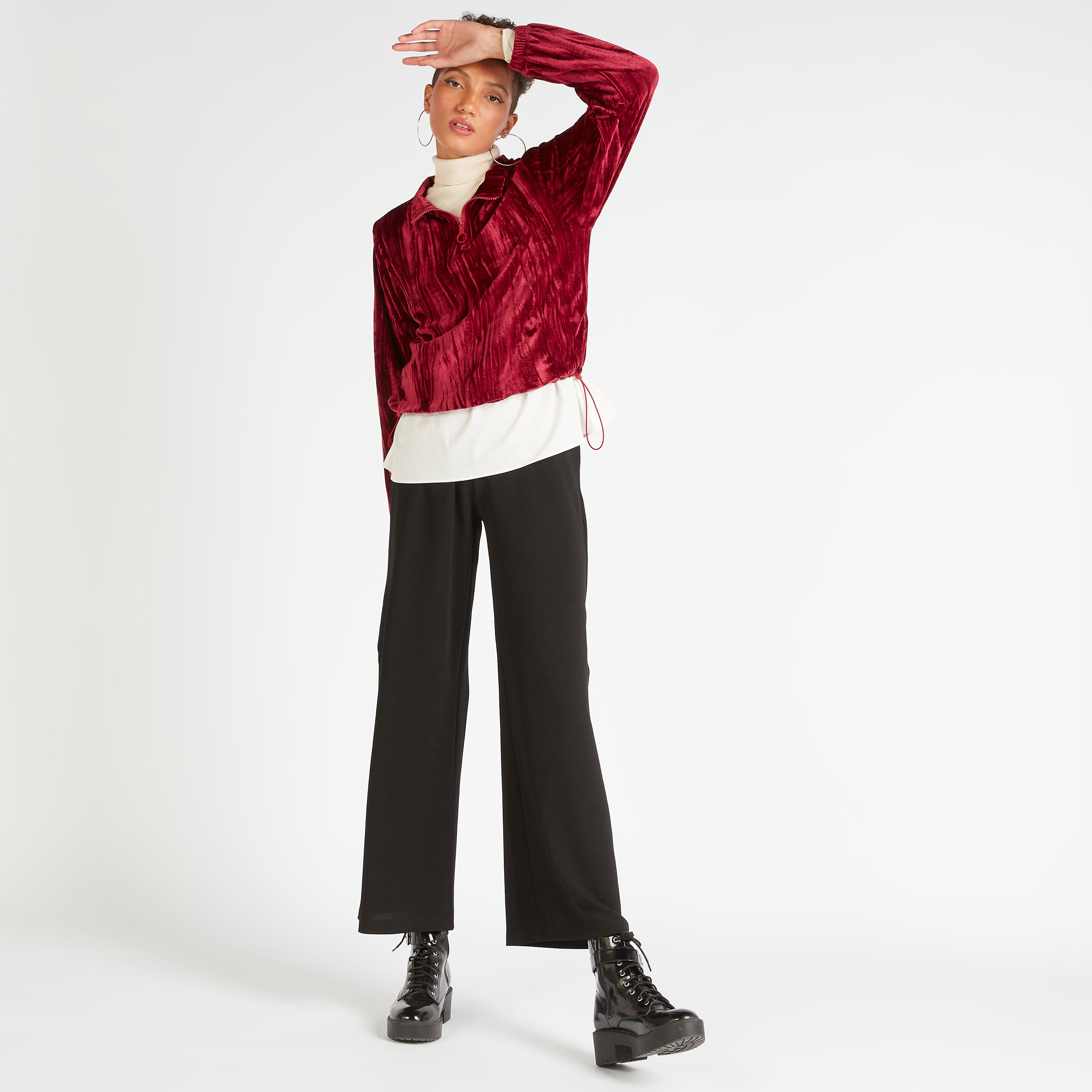 سويت شيرت بارز الملمس بأكمام طويلة وياقة وأكمام طويلة من تو إكستريمز-women-winterwear-hoodiesandsweatshirts-sweatshirts-image-2