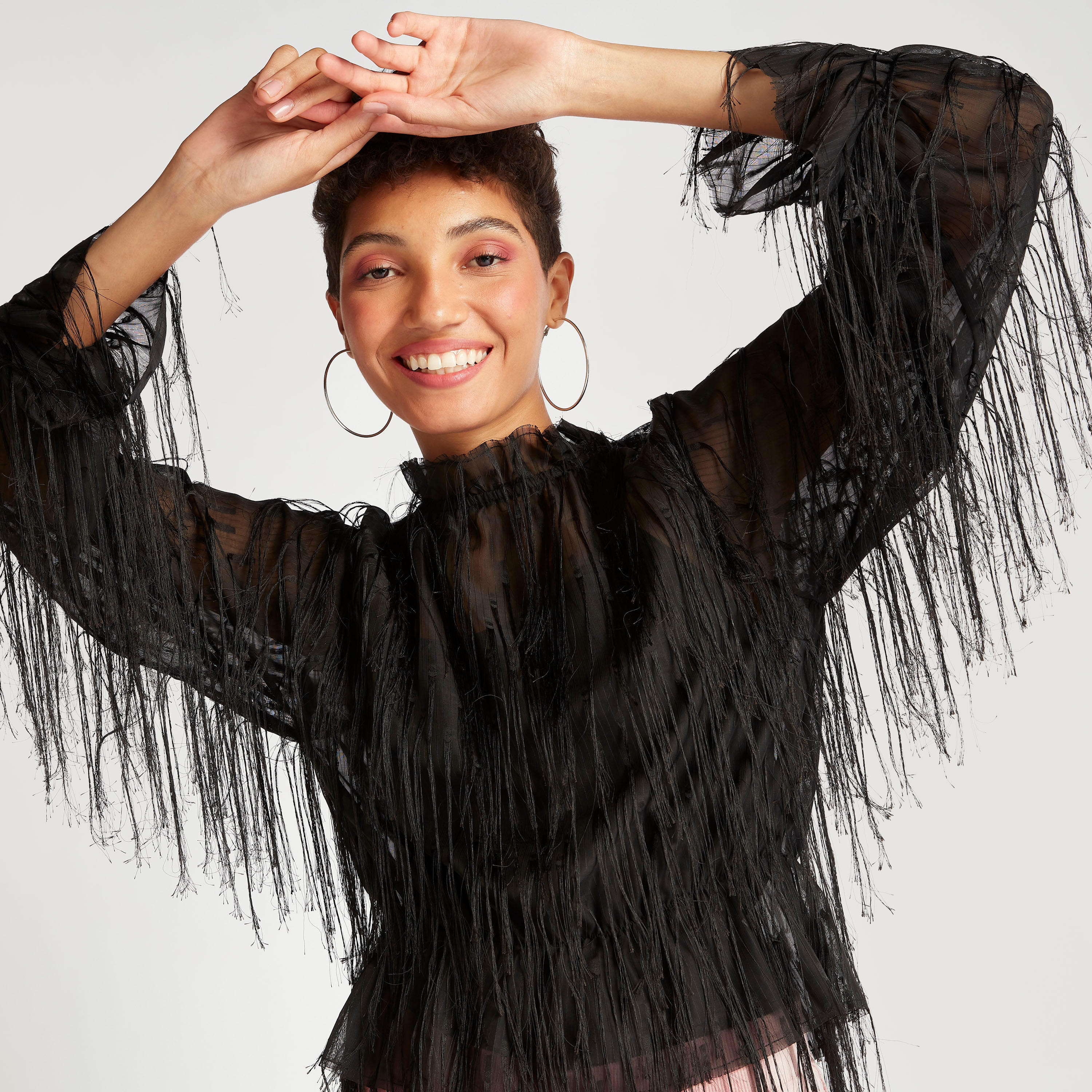 بلوزة مستدامة بارزة الملمس بياقة عالية وأكمام طويلة من تو إكستريمز-women-clothing-shirtsandblouses-blouses-image-3