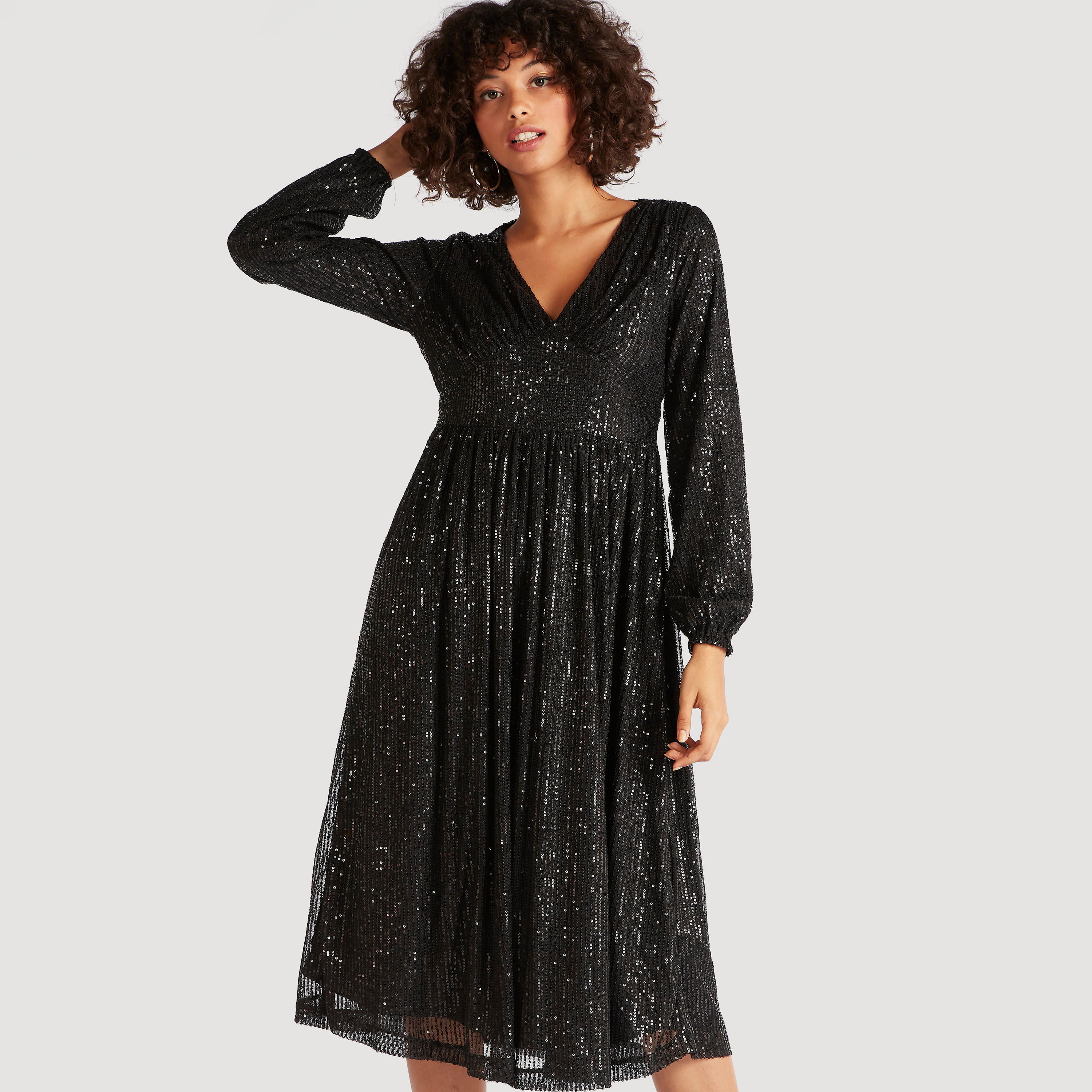 فستان ميدي إيه لاين مزيّن بياقة v من توإكستريمز-women-clothing-dresses-image-5