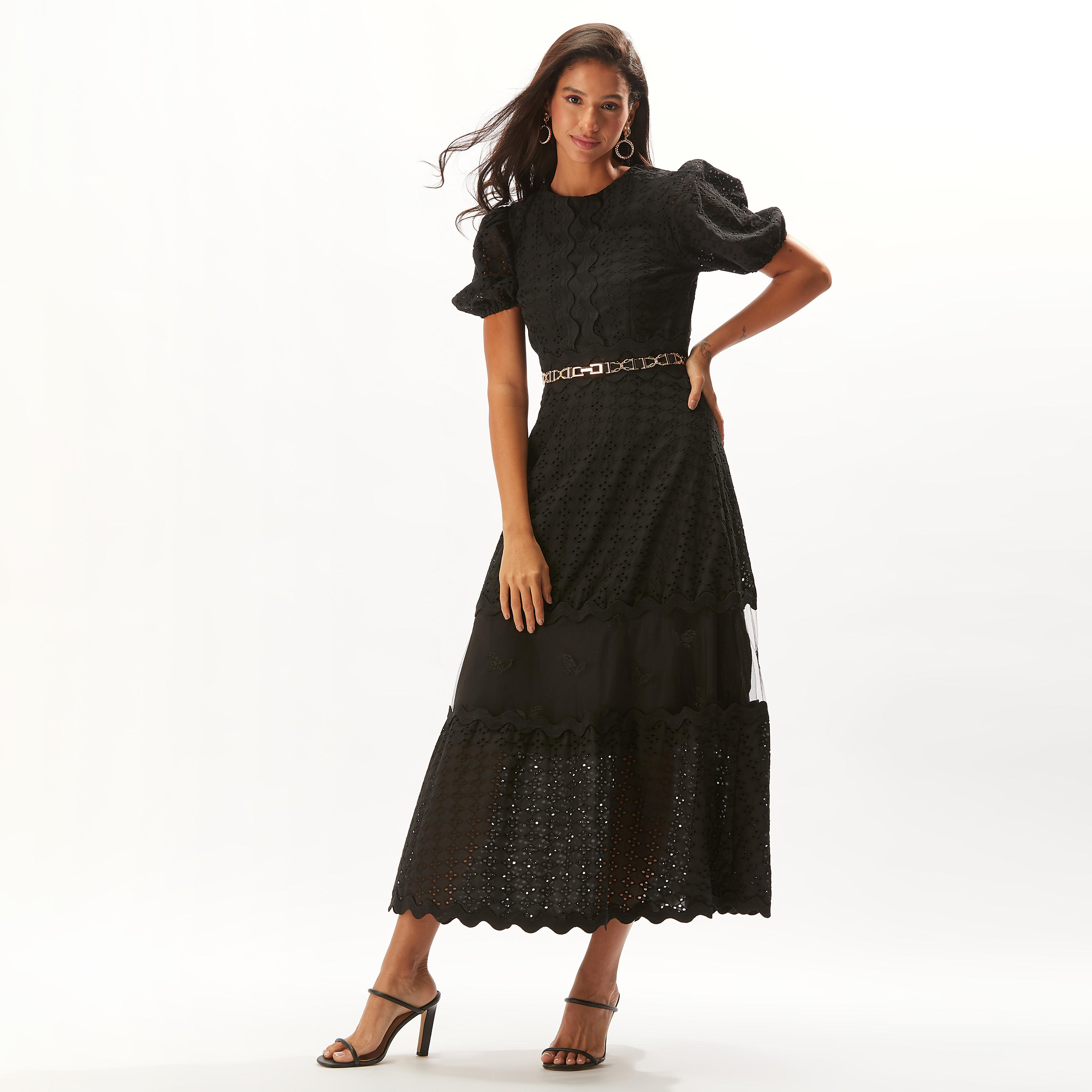 فستان طويل شيفلي بارز الملمس متعدد الطبقات بخصر مرن من توإكستريمز-women-clothing-dresses-image-1