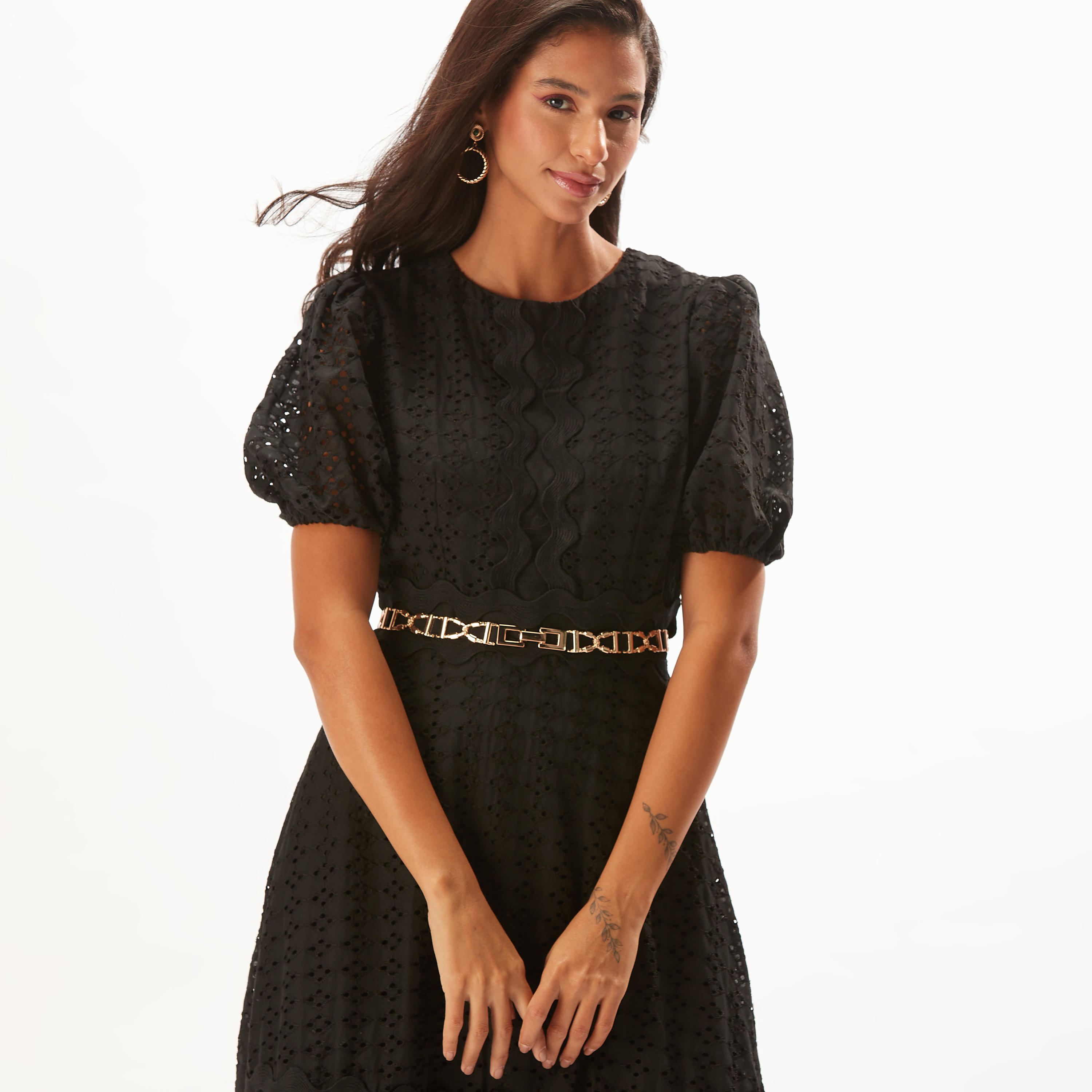 فستان طويل شيفلي بارز الملمس متعدد الطبقات بخصر مرن من توإكستريمز-women-clothing-dresses-image-2