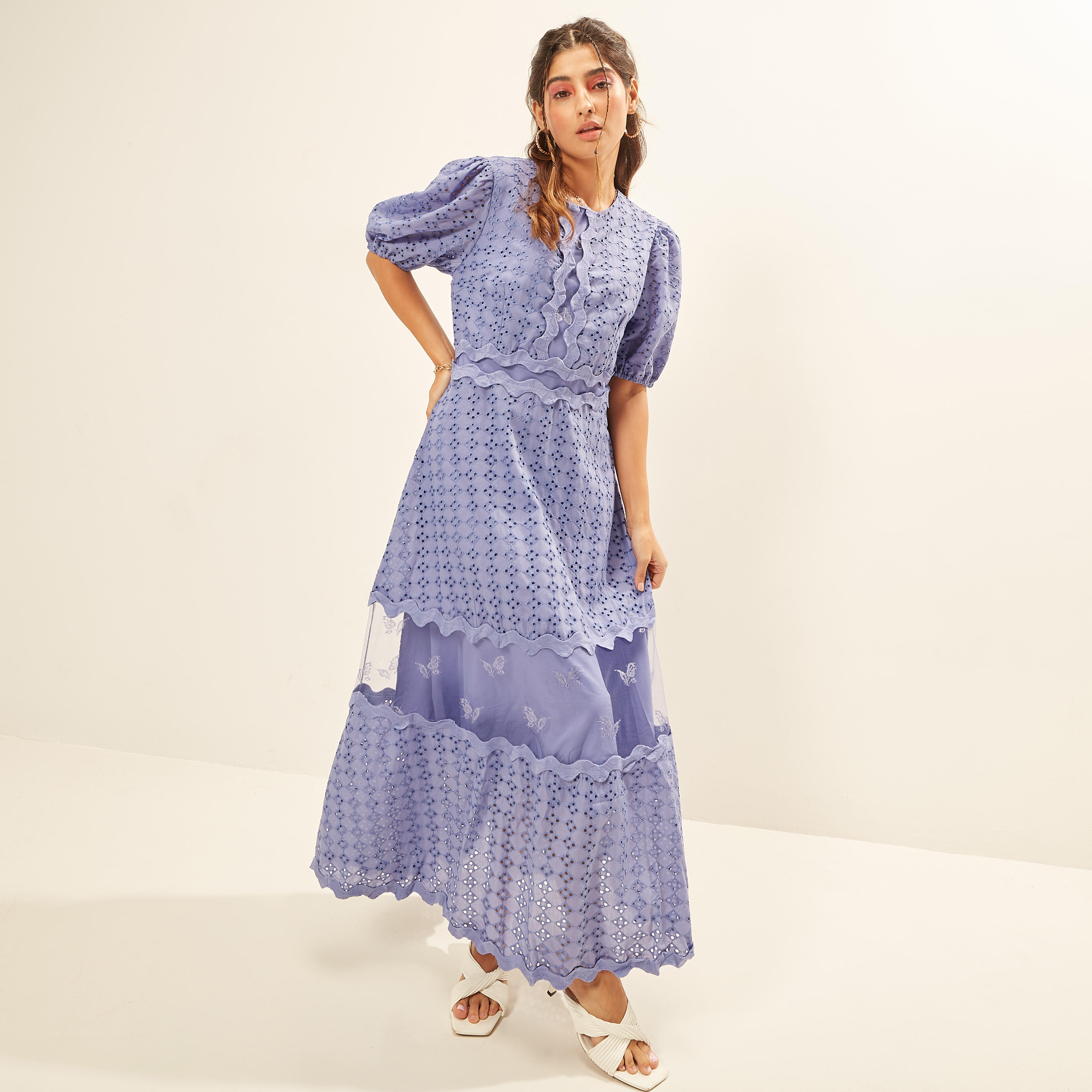 فستان طويل شيفلي بارز الملمس متعدد الطبقات بخصر مرن من توإكستريمز-women-clothing-dresses-image-11