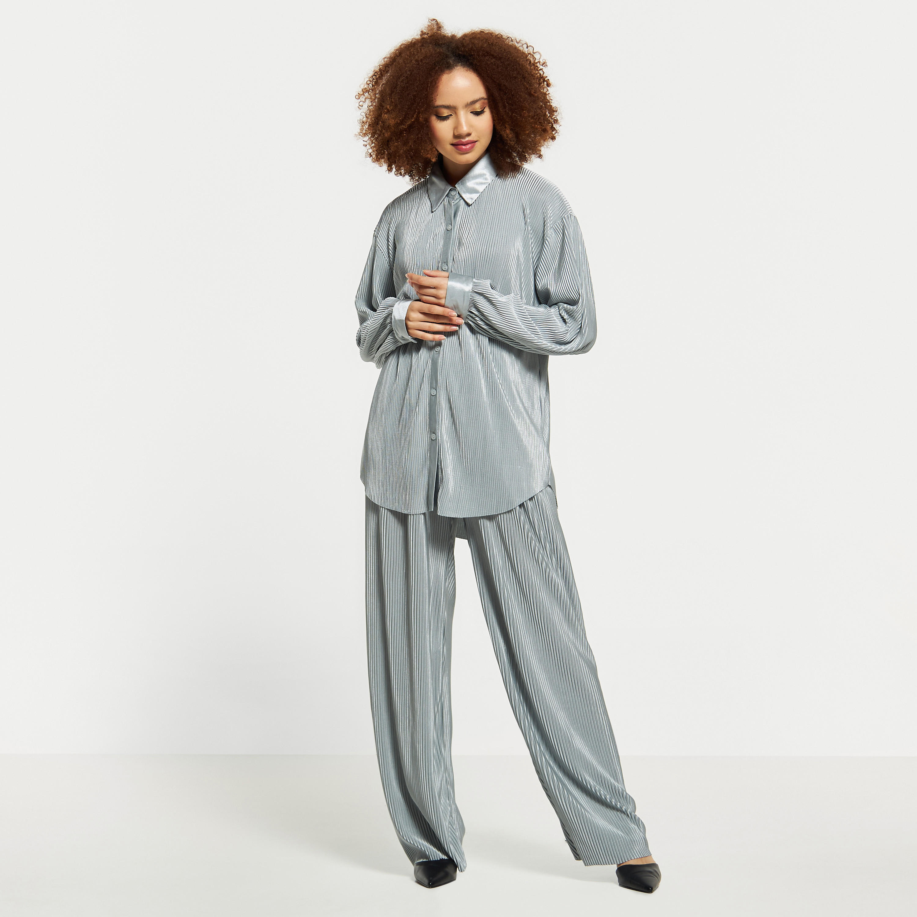 قميص بكشكش وياقة واسعة وأكمام طويلة من تو إكستريمز-women-clothing-shirtsandblouses-shirts-image-6