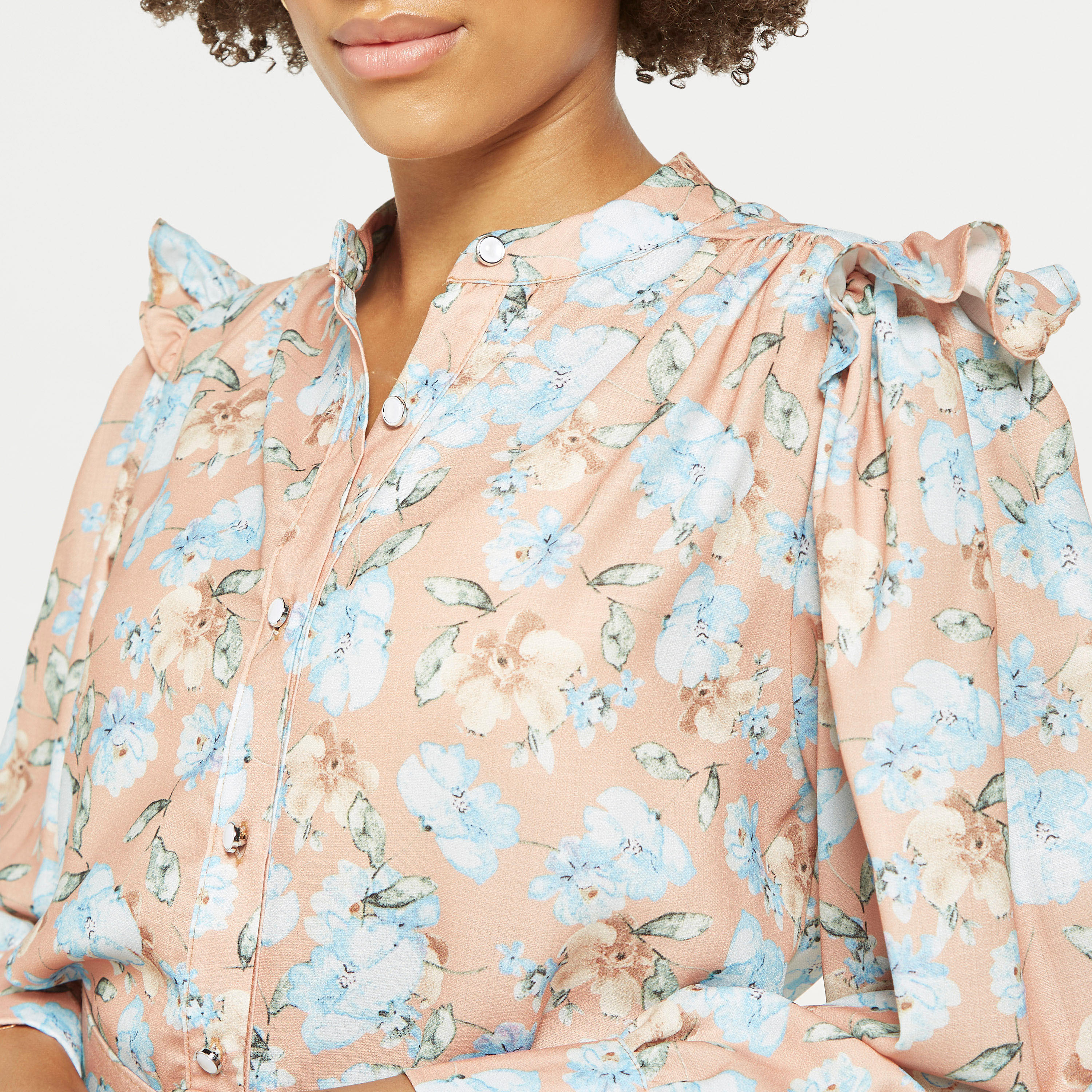 فستان قميص بحزام وكشكش وطبعات أزهار من تو إكستريمز-women-clothing-dresses-image-4