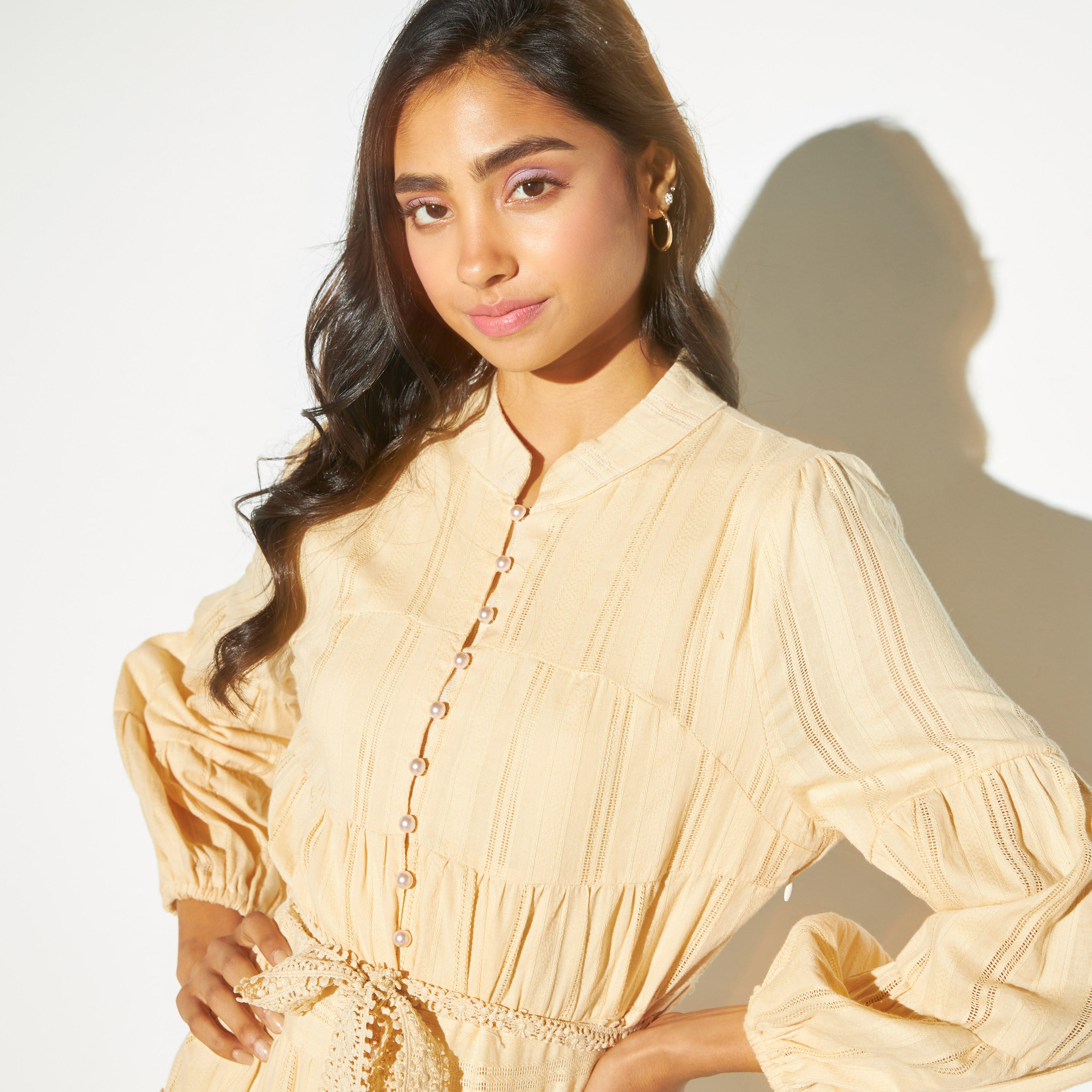 فستان طويل شيفلي متعدد الطبقات بأربطة من تو إكستريمز-women-clothing-dresses-image-11