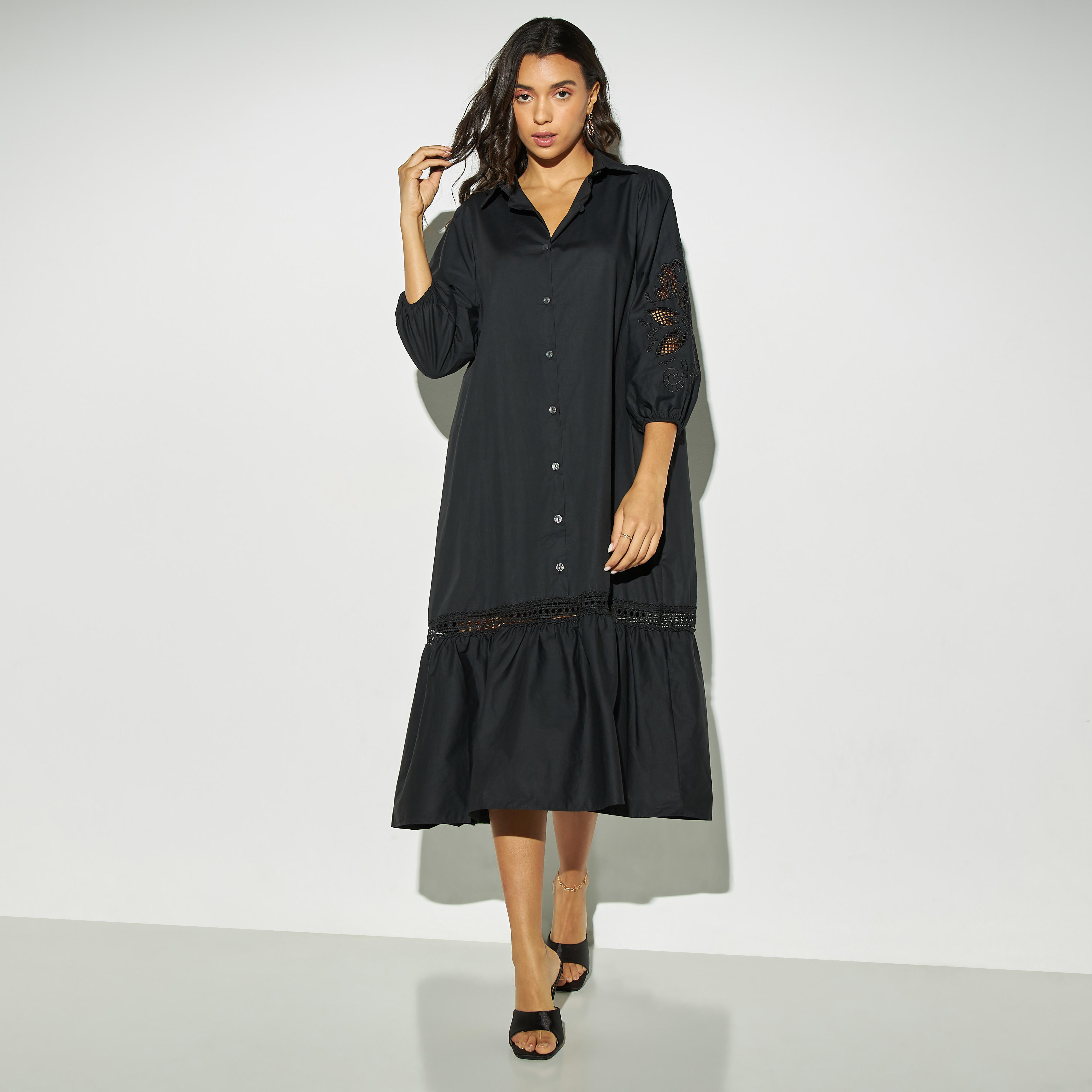 فستان قميص ميدي بتفاصيل دانتيل من توإكستريمز-women-clothing-dresses-image-2