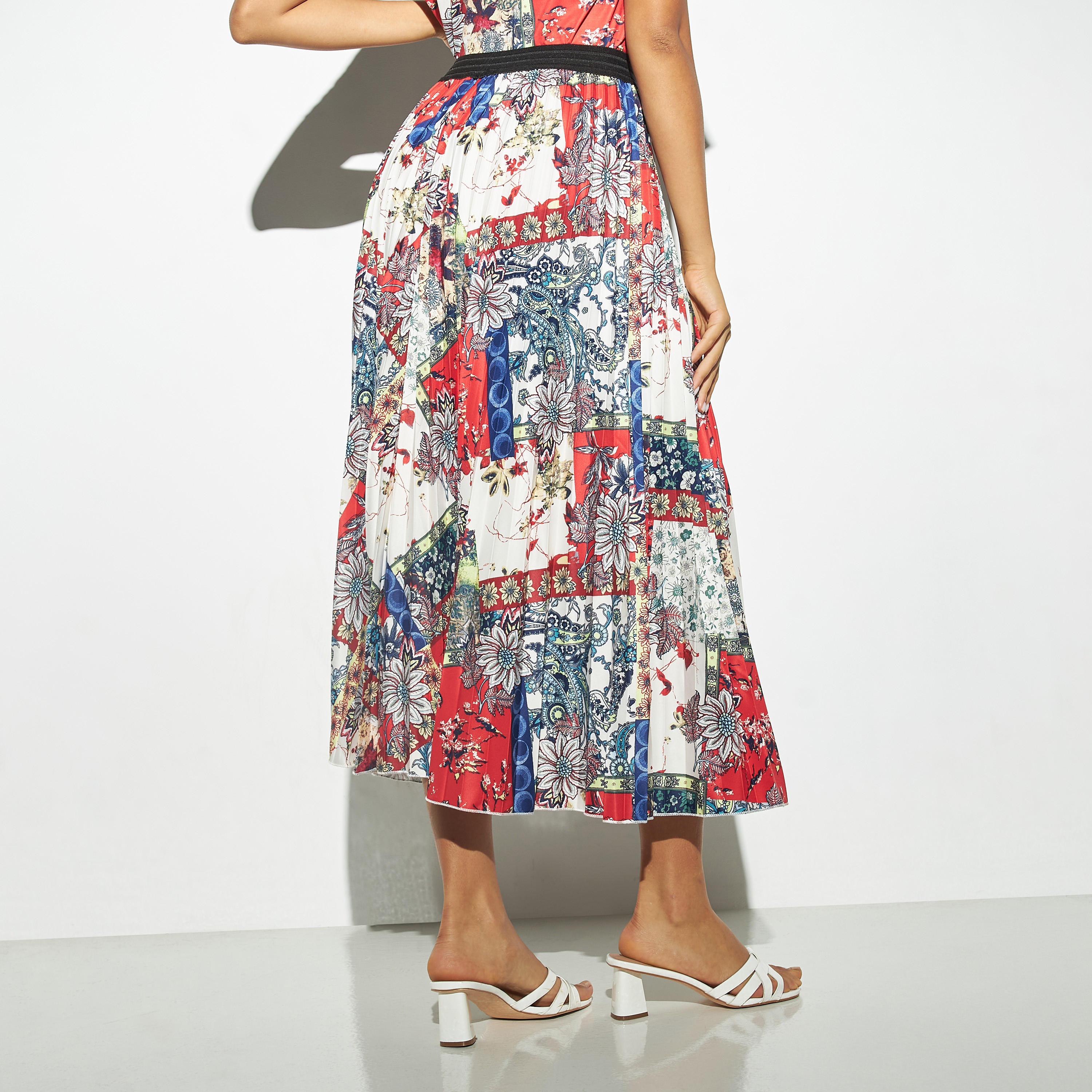 تنورة بخصر مطاطي وطبعات من تو إكستريمز-women-clothing-bottoms-skirts-image-3