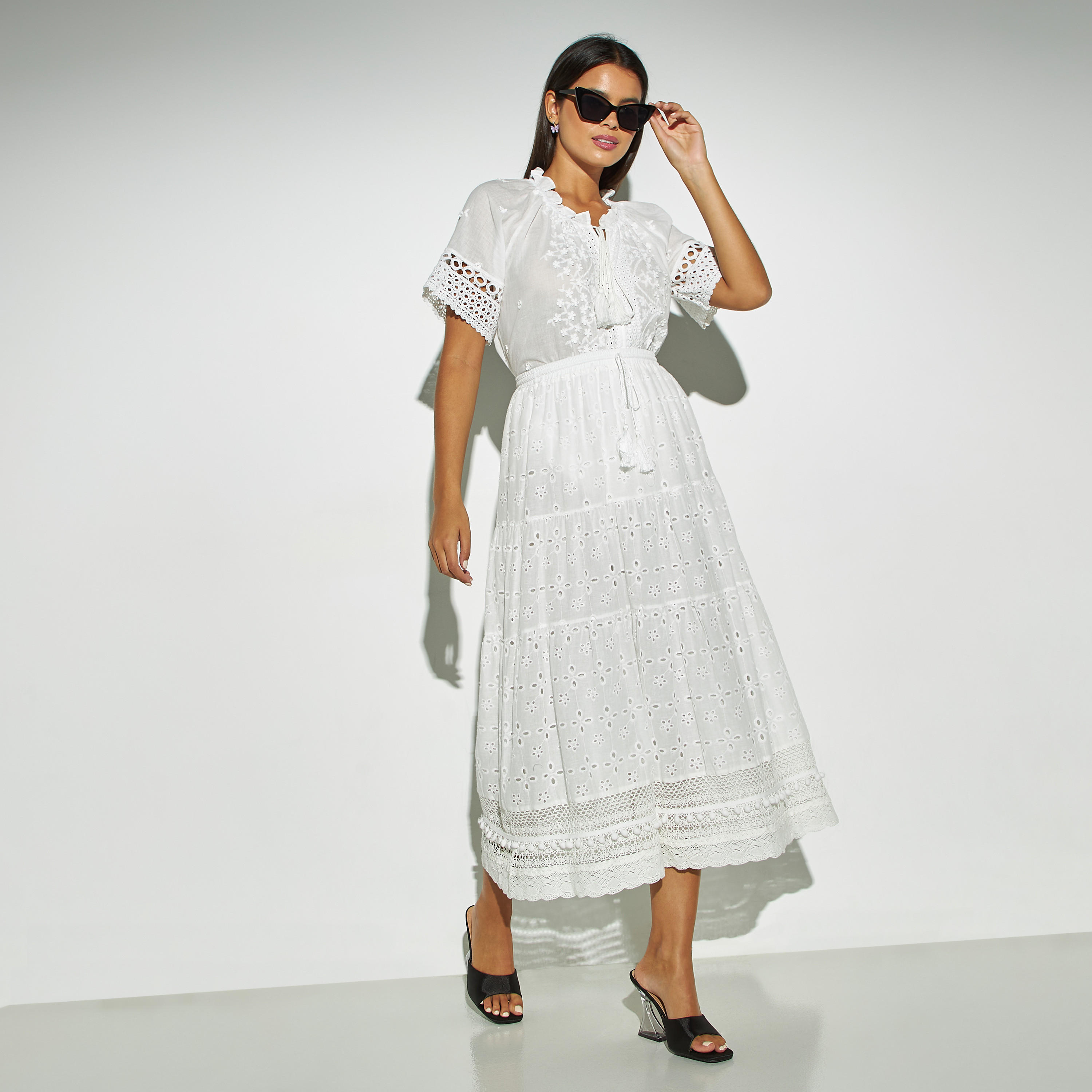 تنورة شيفلي بحزام خصر مطاطي من تو إكستريمز-women-clothing-bottoms-skirts-image-2