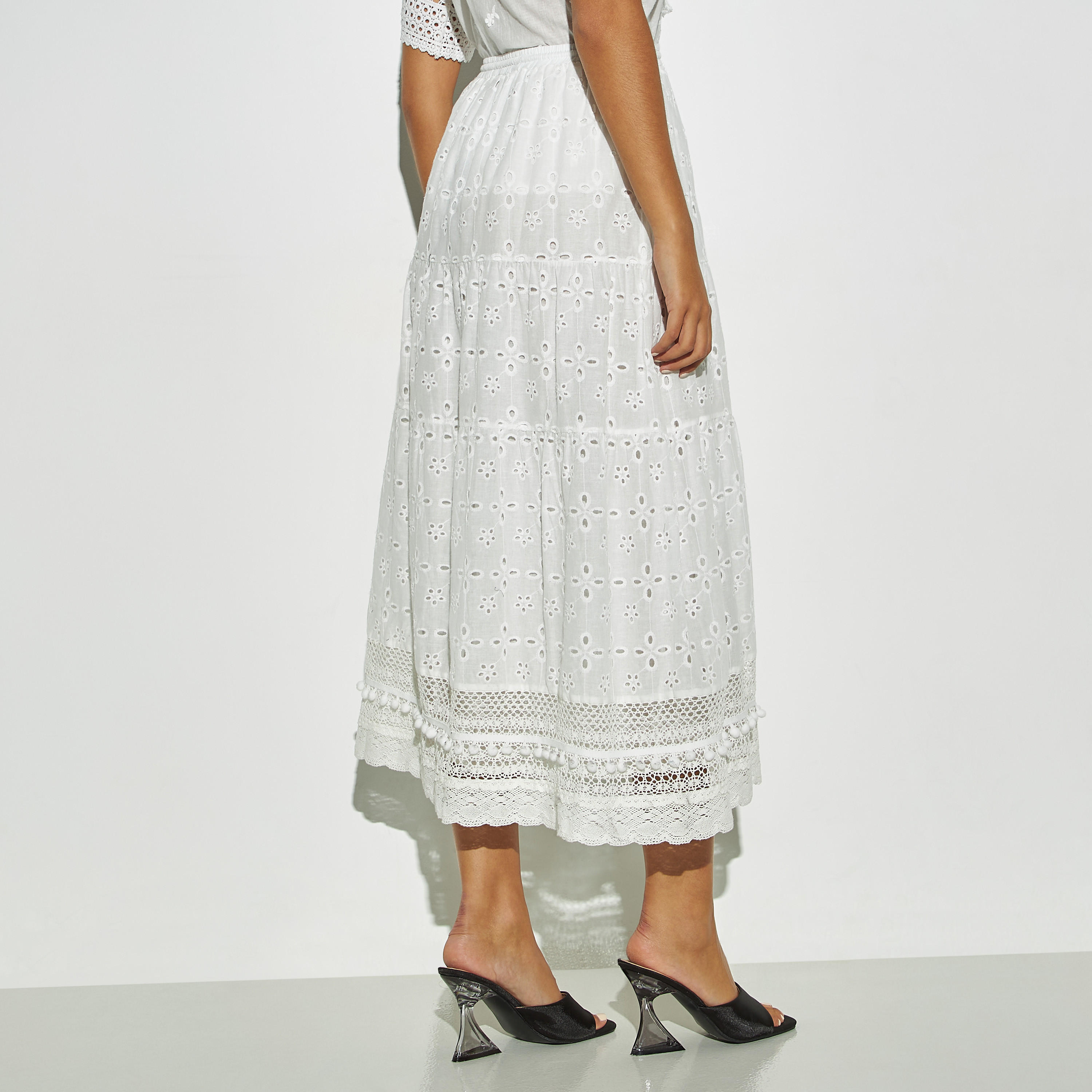 تنورة شيفلي بحزام خصر مطاطي من تو إكستريمز-women-clothing-bottoms-skirts-image-3