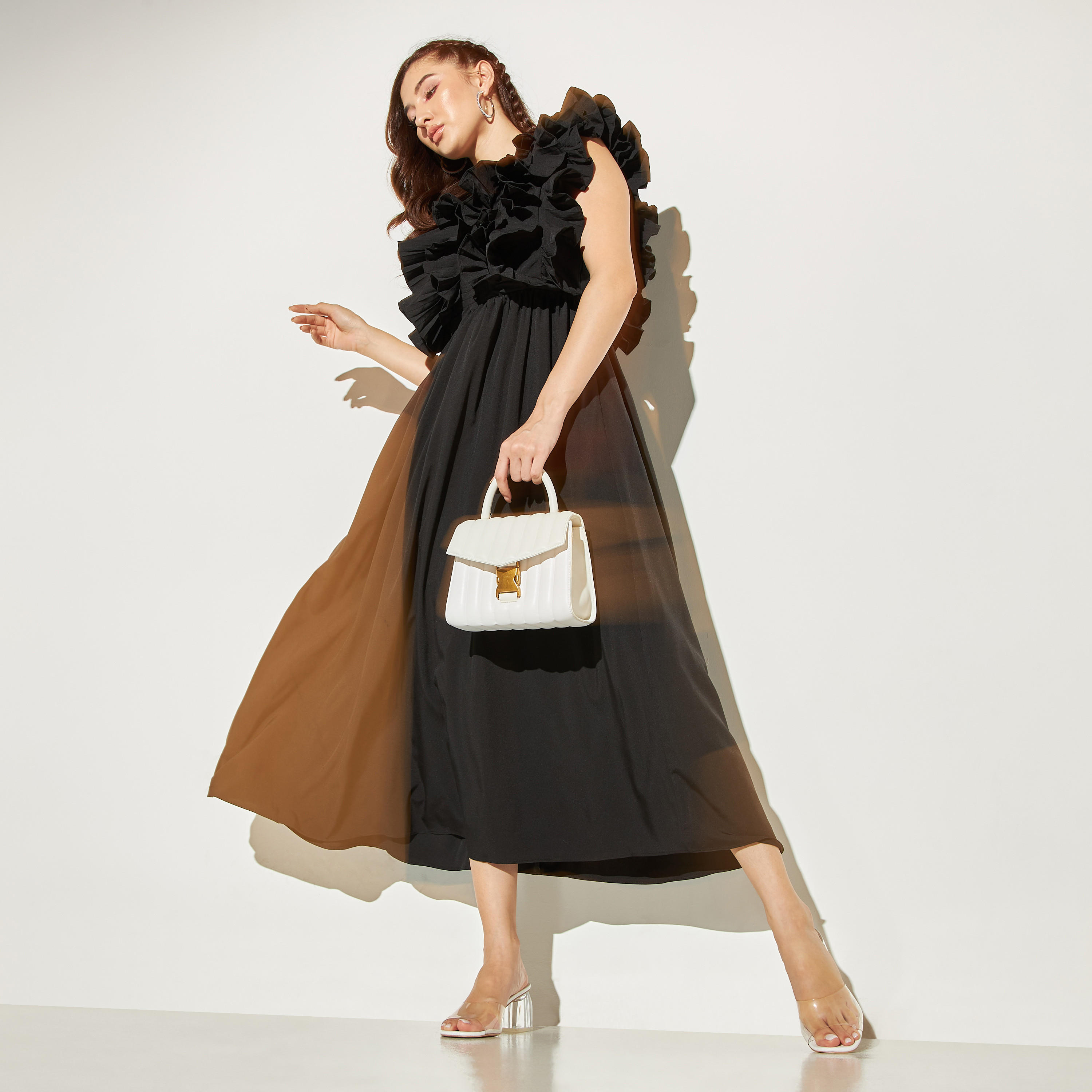 فستان سادة مع كشكش وأزرار من تو إكستريمز-women-clothing-dresses-image-5