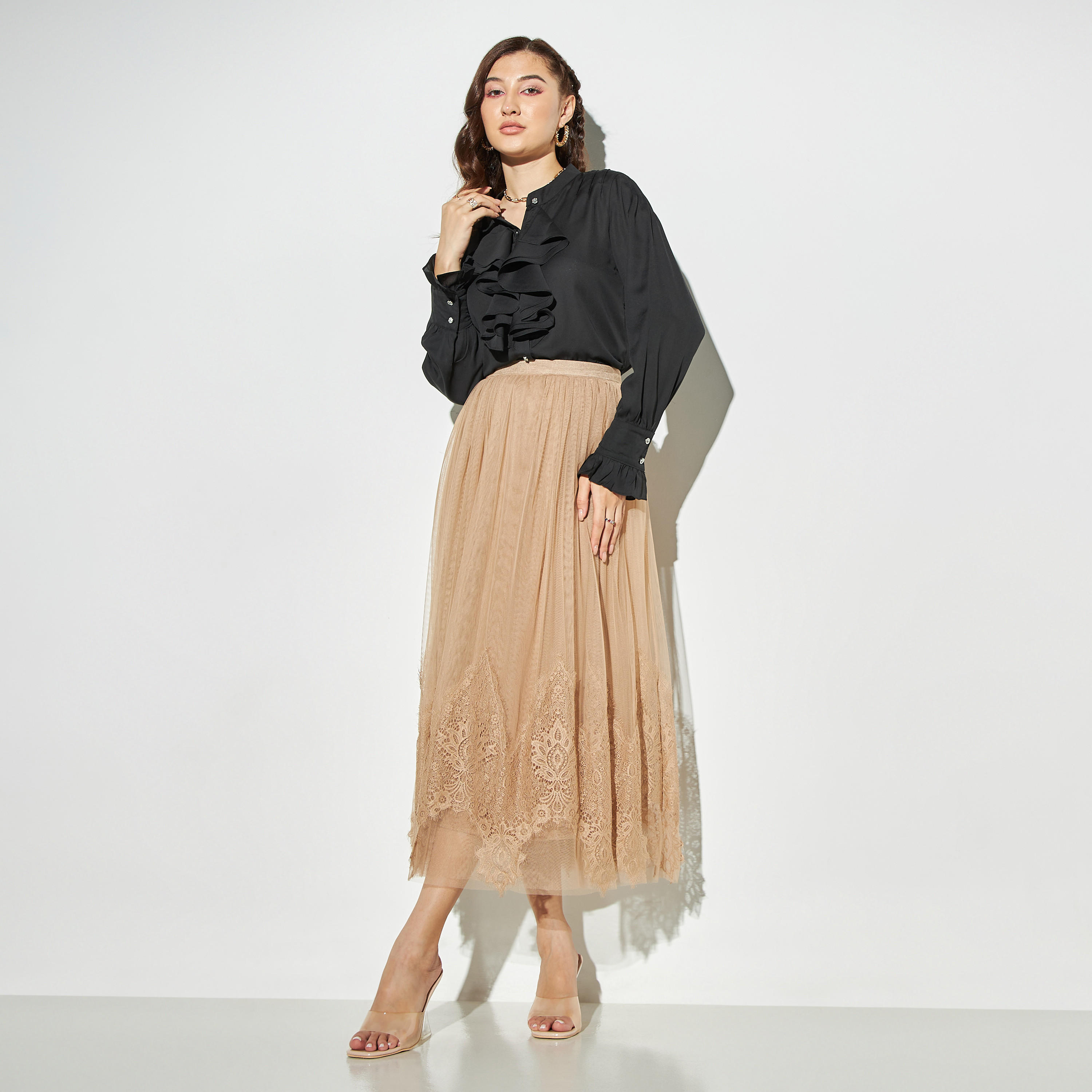 تنورة ميدي بتفاصيل دانتيل وخصر مطاطي من تو إكستريمز-women-clothing-bottoms-skirts-image-2