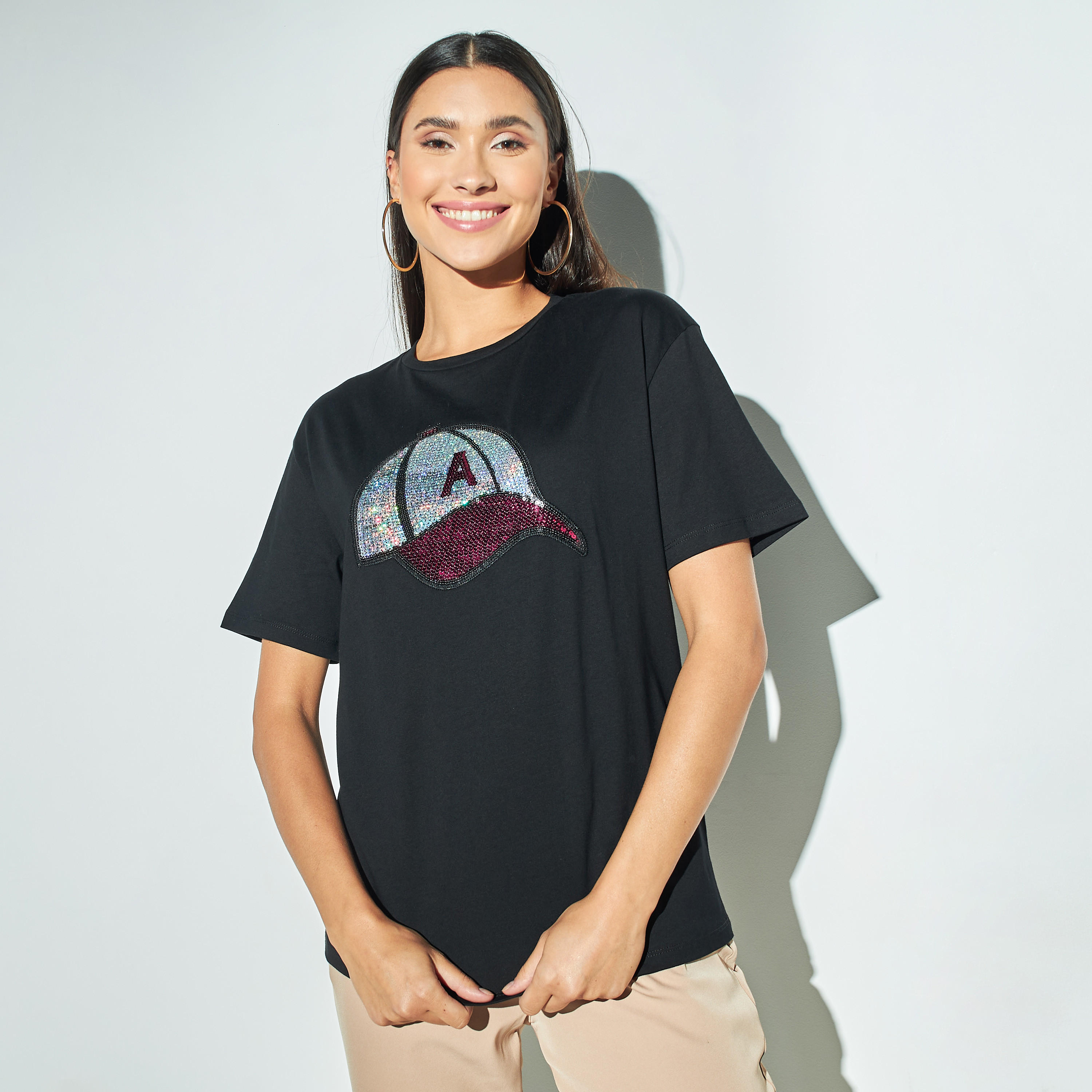 تيشيرت بوكسي قصير بياقة ضيقة وأكمام قصيرة من تو إكستريمز-women-clothing-tshirts-image-1