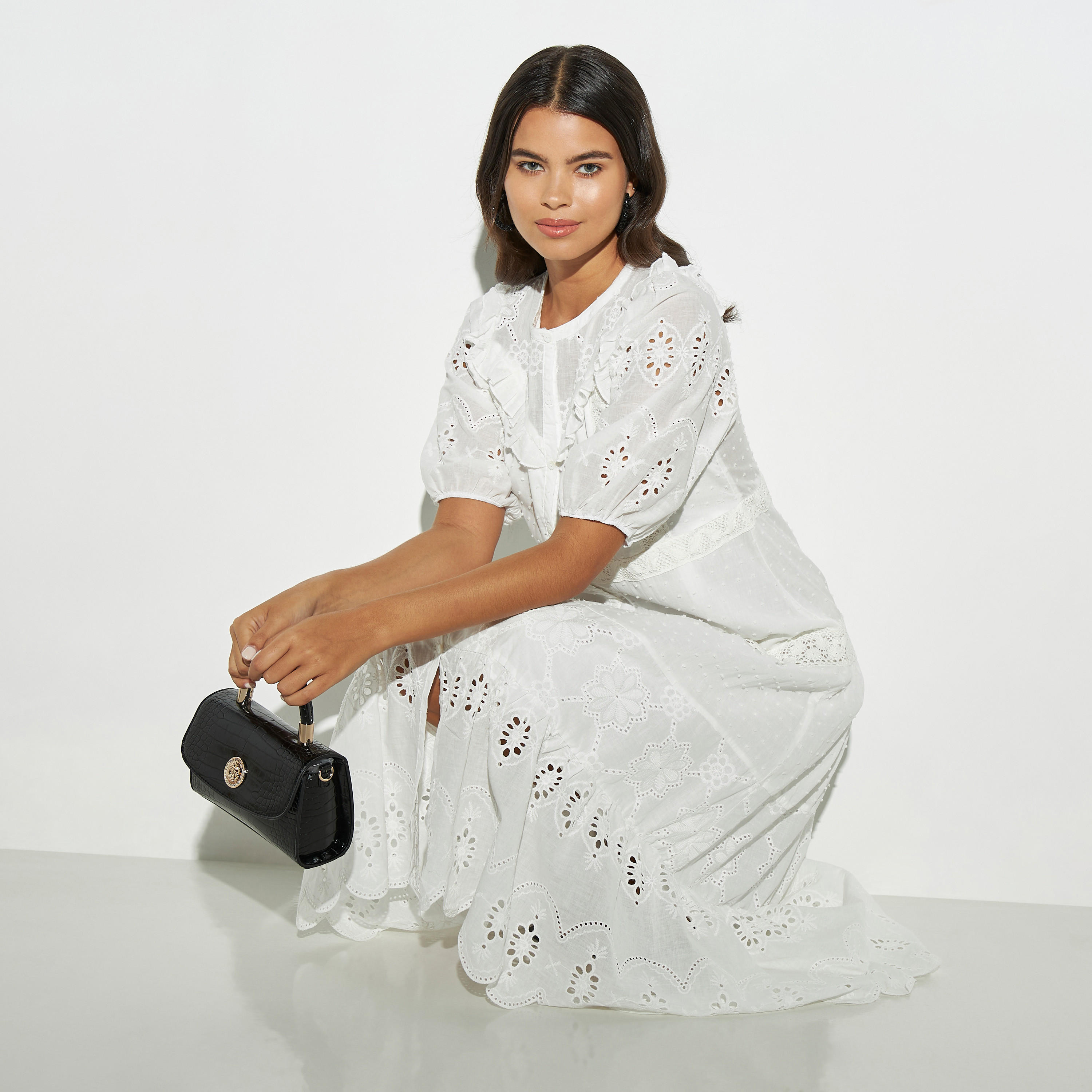 فستان ميدي بارز الملمس متعدد الطبقات بكشكش وأكمام قصيرة من تو إكستريمز-women-clothing-dresses-image-2