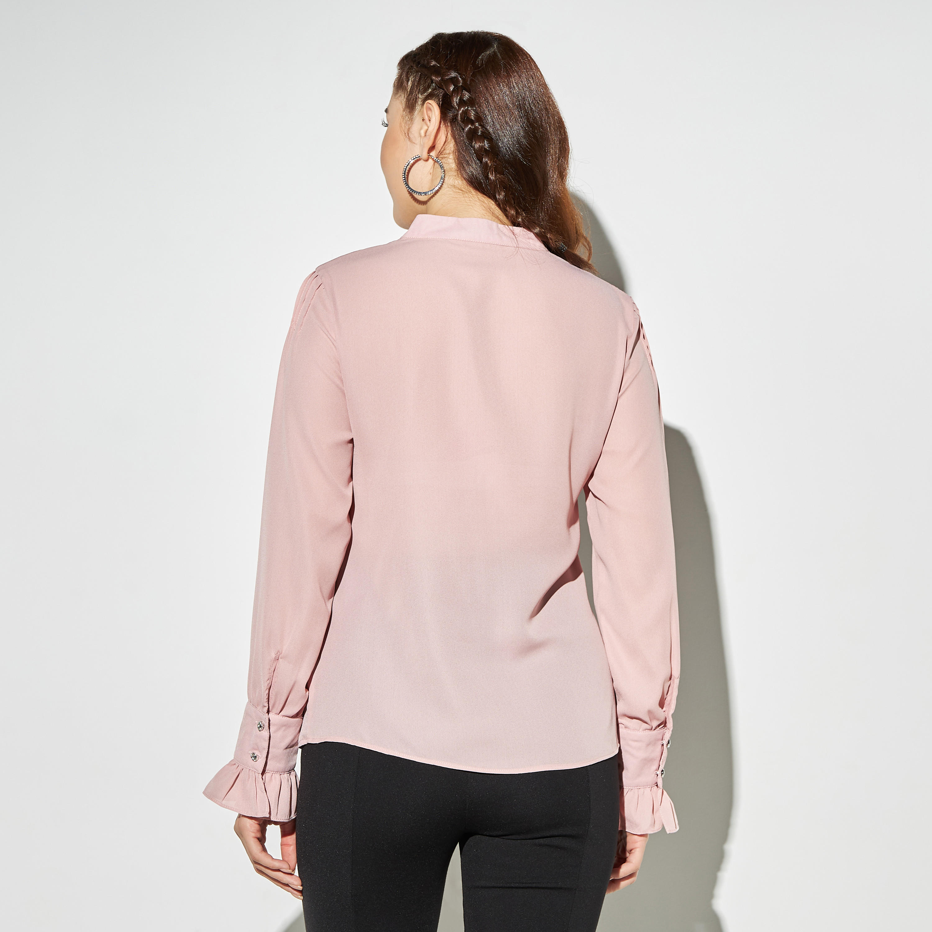 بلوزة بطبعات وياقة ماندارين وأكمام طويلة من تو إكستريمز-women-clothing-shirtsandblouses-blouses-image-3