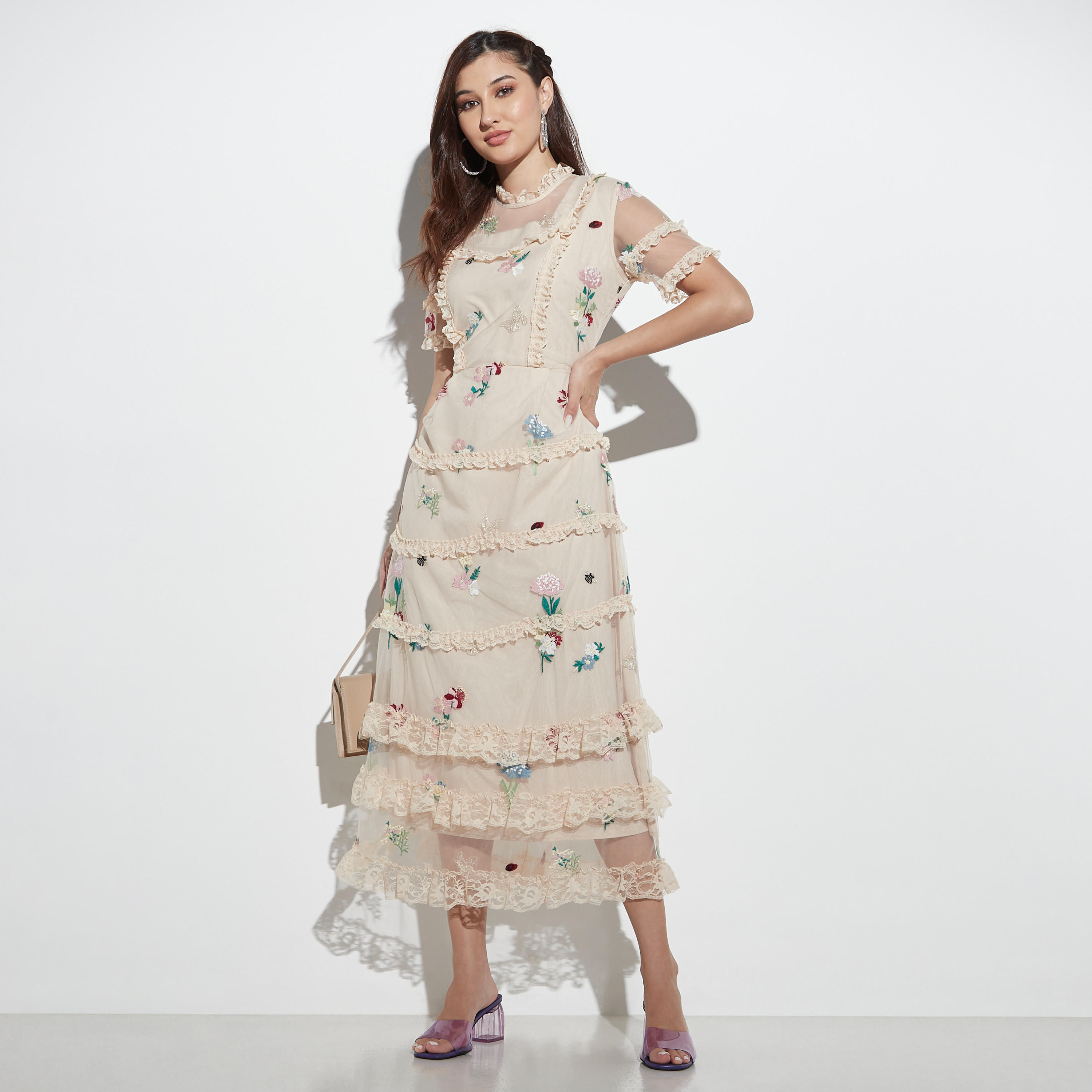 فستان بتطريز أزهار ودانتيل من تو إكستريمز-women-clothing-dresses-image-2