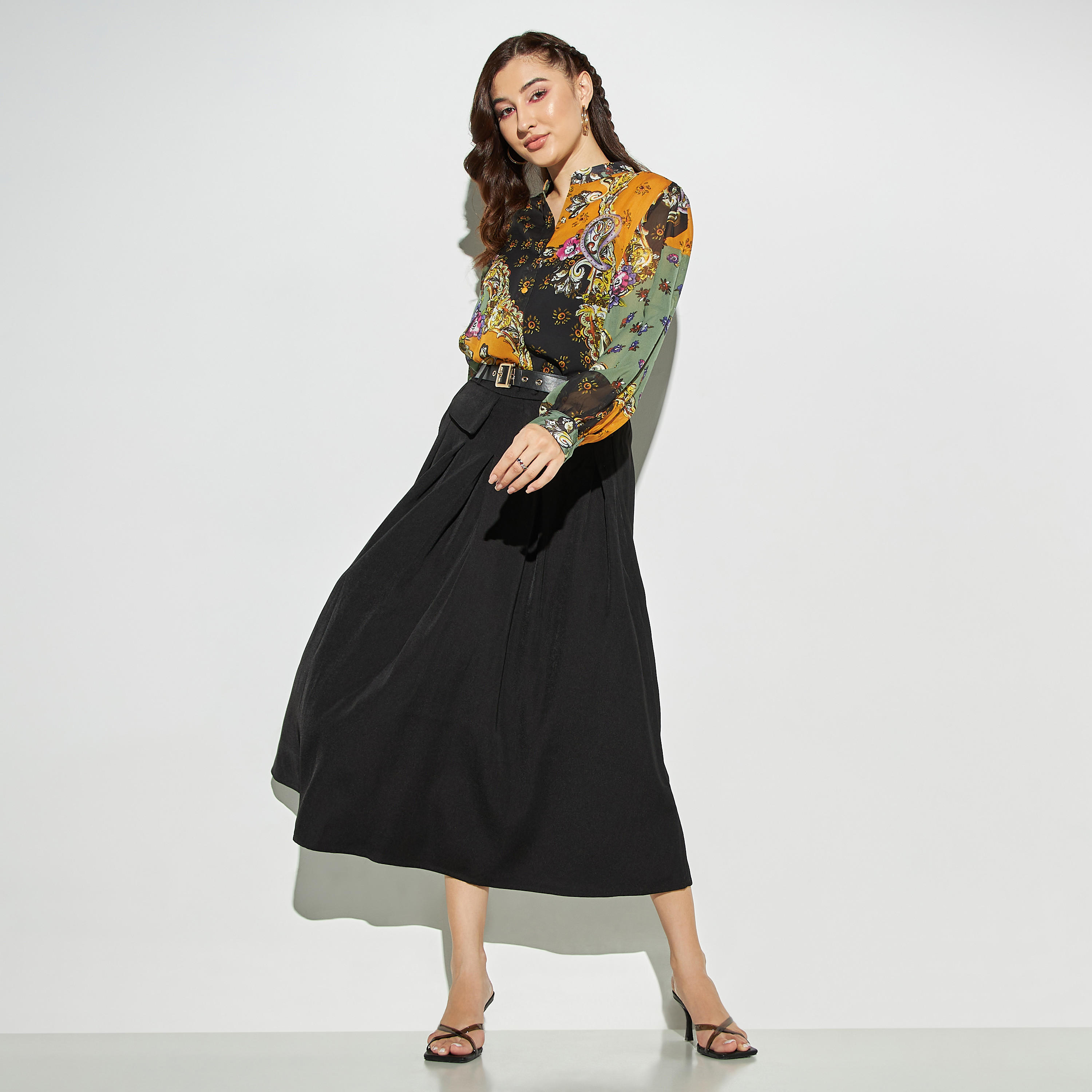 قميص بياقة باند وأكمام طويلة وطبعات من تو إكستريمز-women-clothing-shirtsandblouses-shirts-image-2