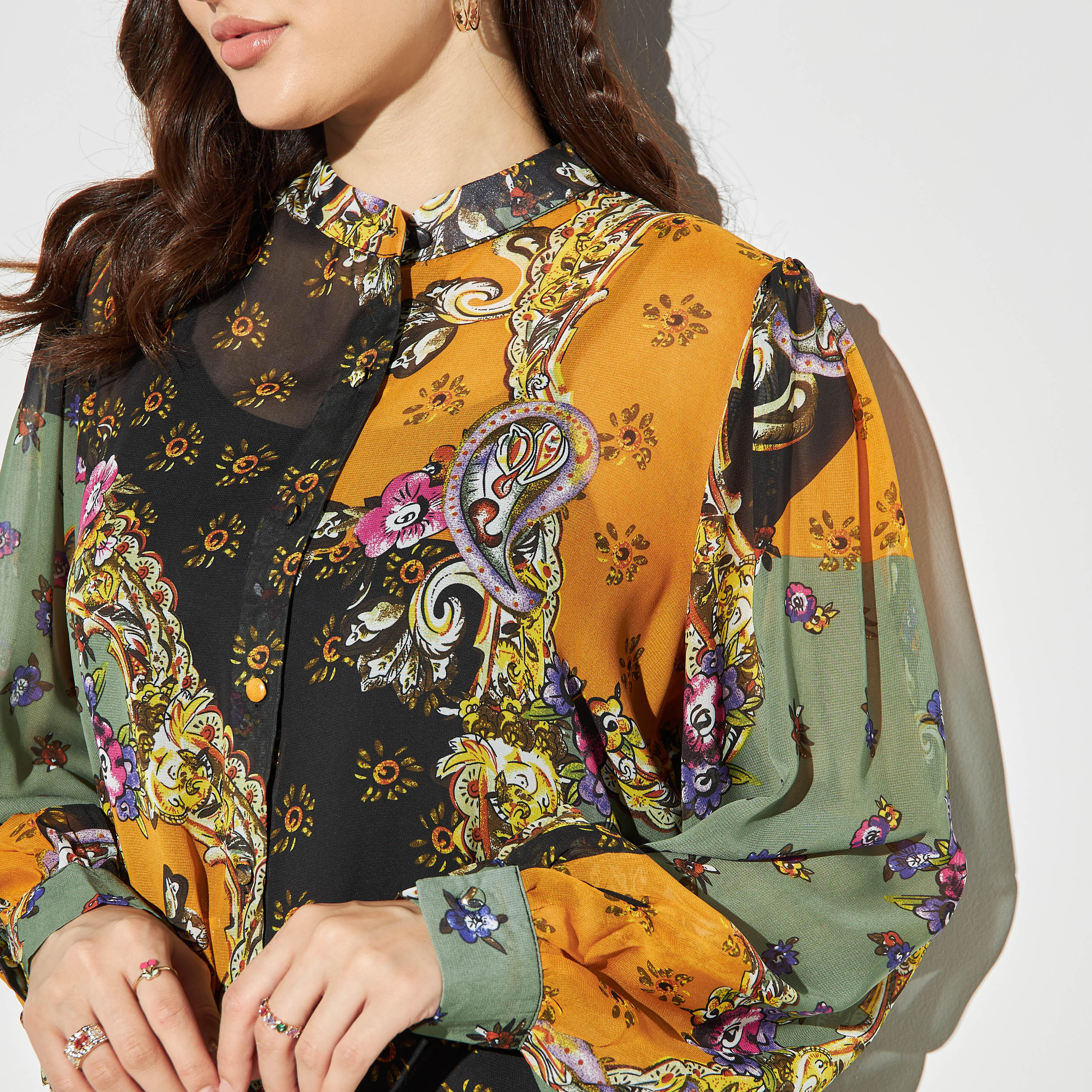قميص بياقة باند وأكمام طويلة وطبعات من تو إكستريمز-women-clothing-shirtsandblouses-shirts-image-4