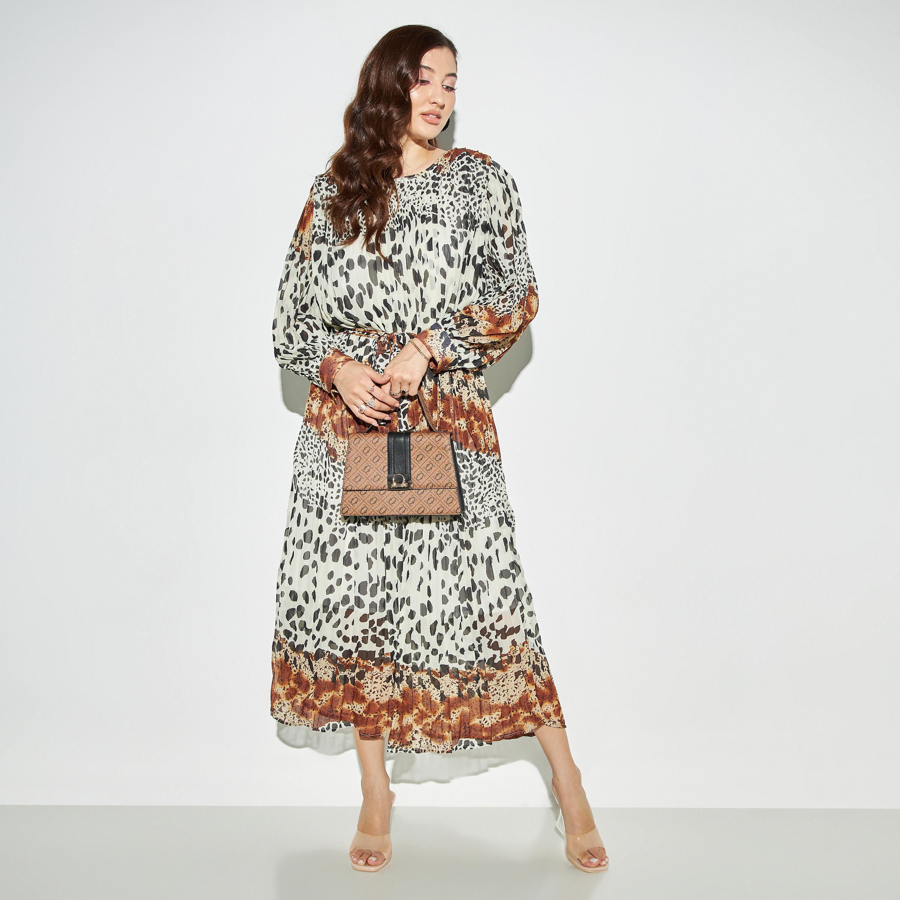 فستان طويل بأربطة وأكمام طويلة وطبعات حيوانات من تو إكستريمز-women-clothing-dresses-image-2