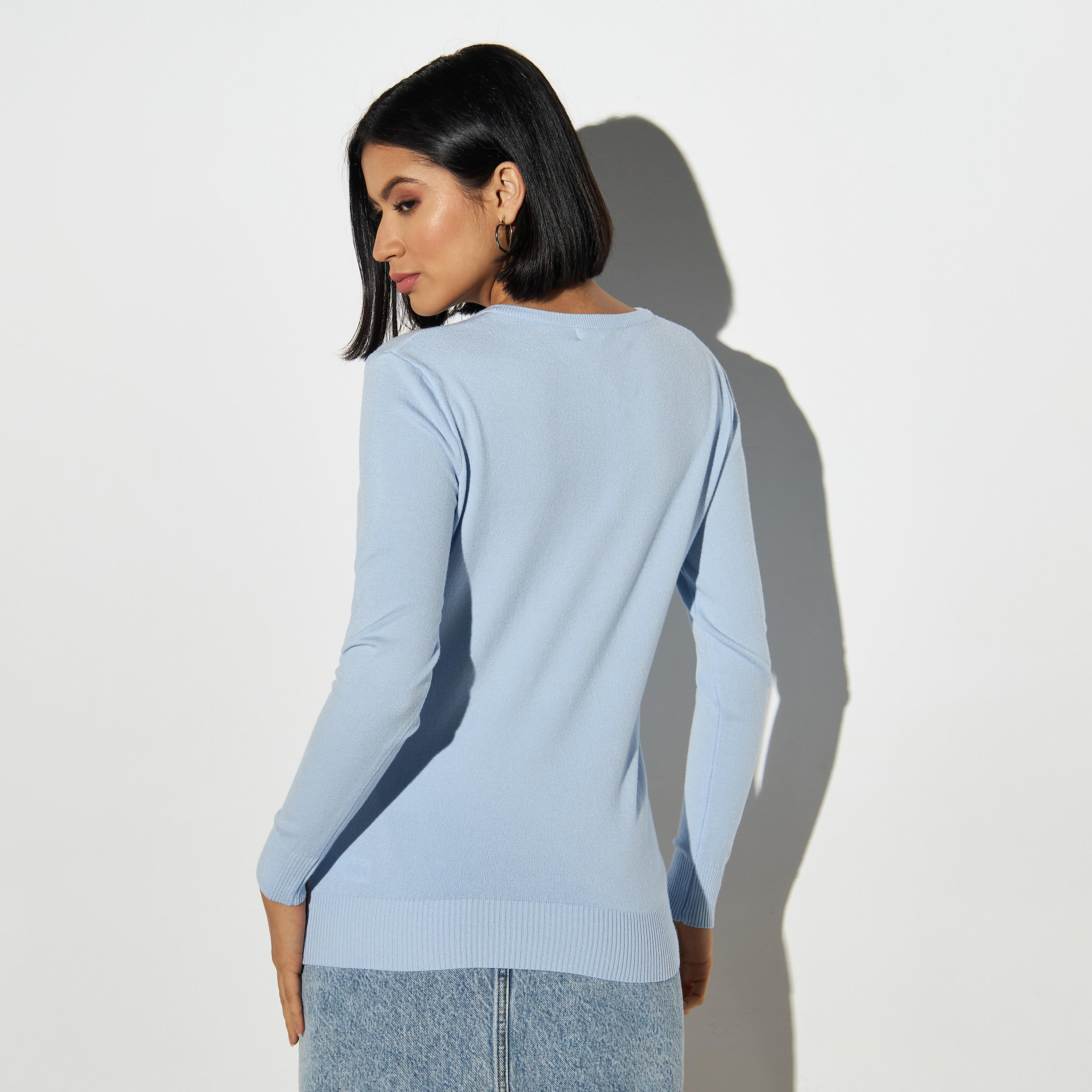 كنزة بارزة الملمس بياقة V وأكمام طويلة من تو إكستريمز-women-winterwear-cardigansandjumpers-jumpers-image-3