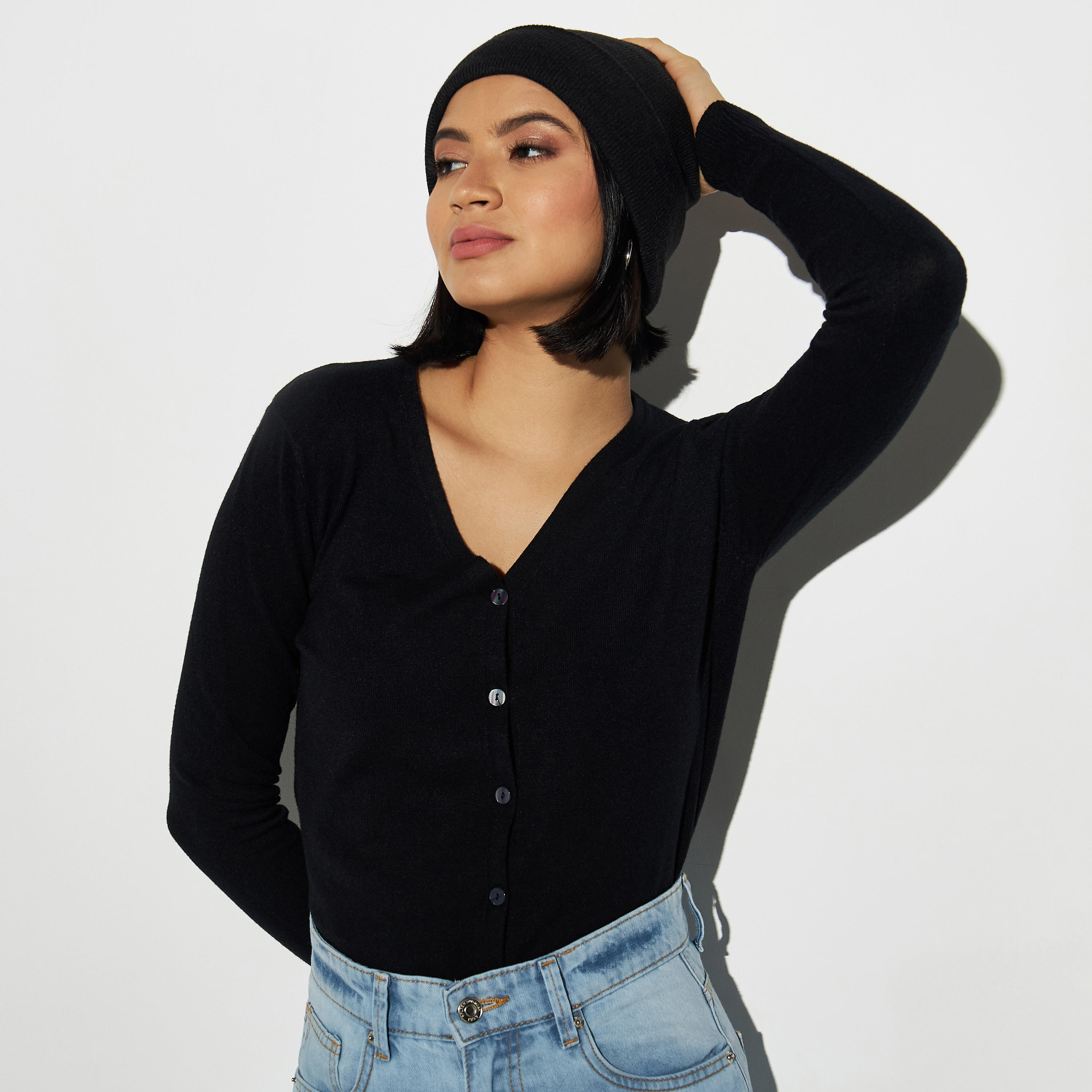 كارديجان بارز الملمس بياقة V من تو إكستريمز-women-winterwear-cardigansandjumpers-cardigans-image-1