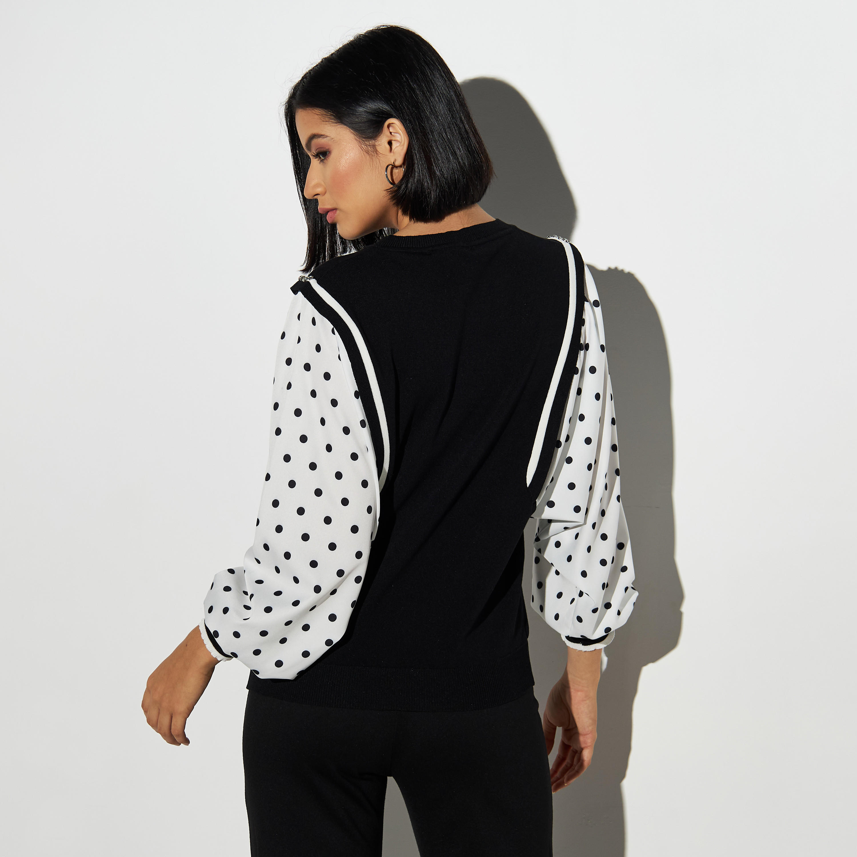 بلوزة مزيّنة بأكمام منفوخة من تو إكستريمز-women-clothing-cardigansandjumpers-jumpers-image-2