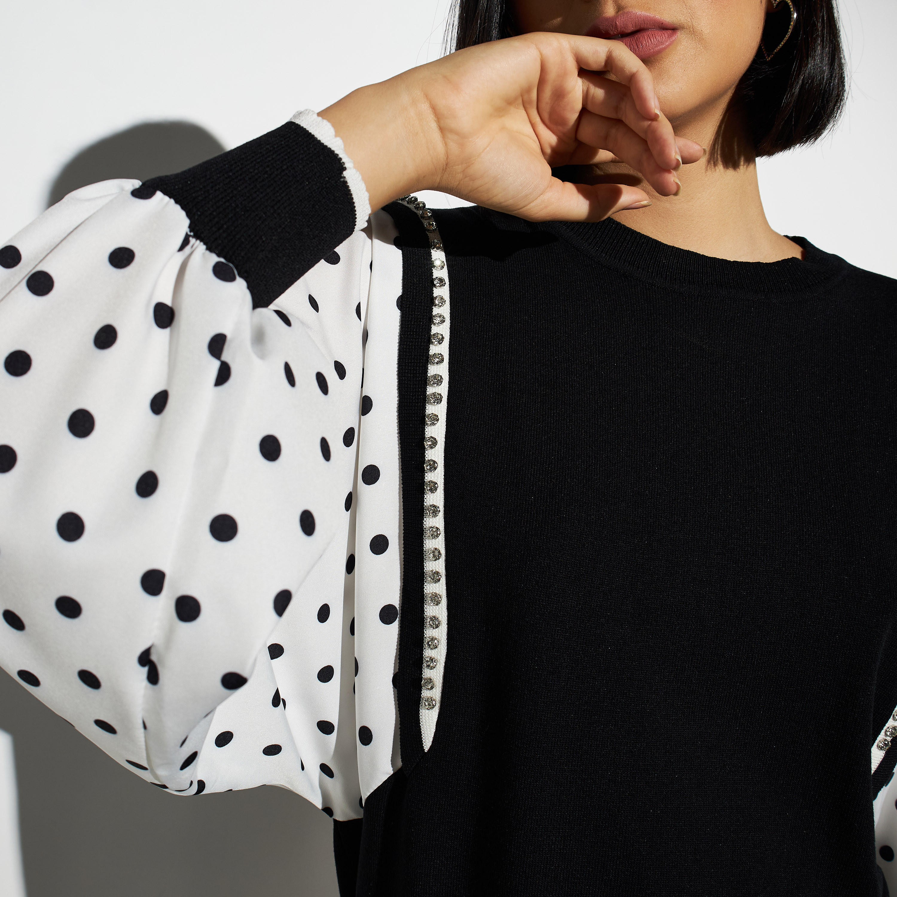 بلوزة مزيّنة بأكمام منفوخة من تو إكستريمز-women-clothing-cardigansandjumpers-jumpers-image-1