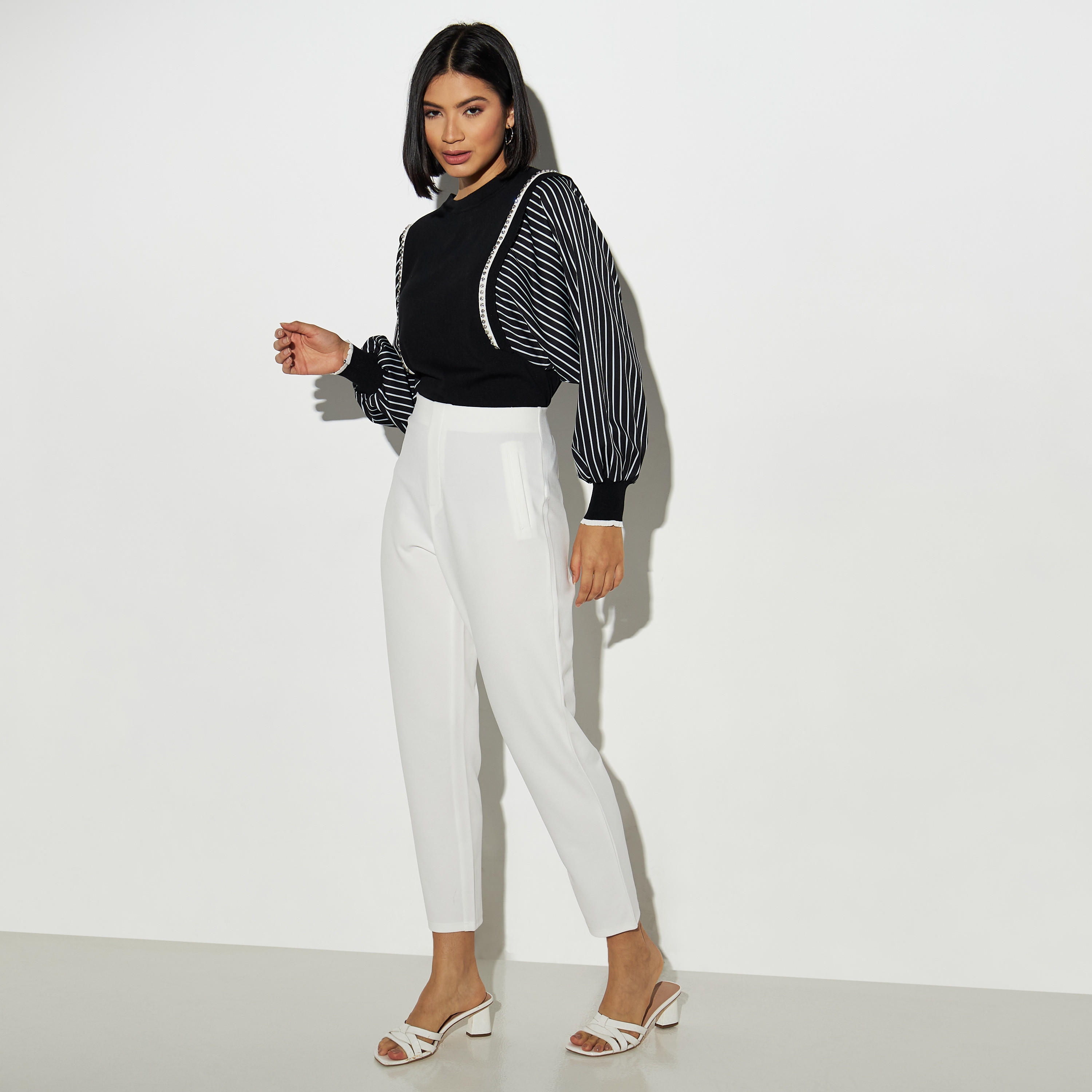 كنزة مزيّنة بياقة ضيقة وأكمام شيفون طويلة من تو إكستريمز-women-clothing-cardigansandjumpers-jumpers-image-2