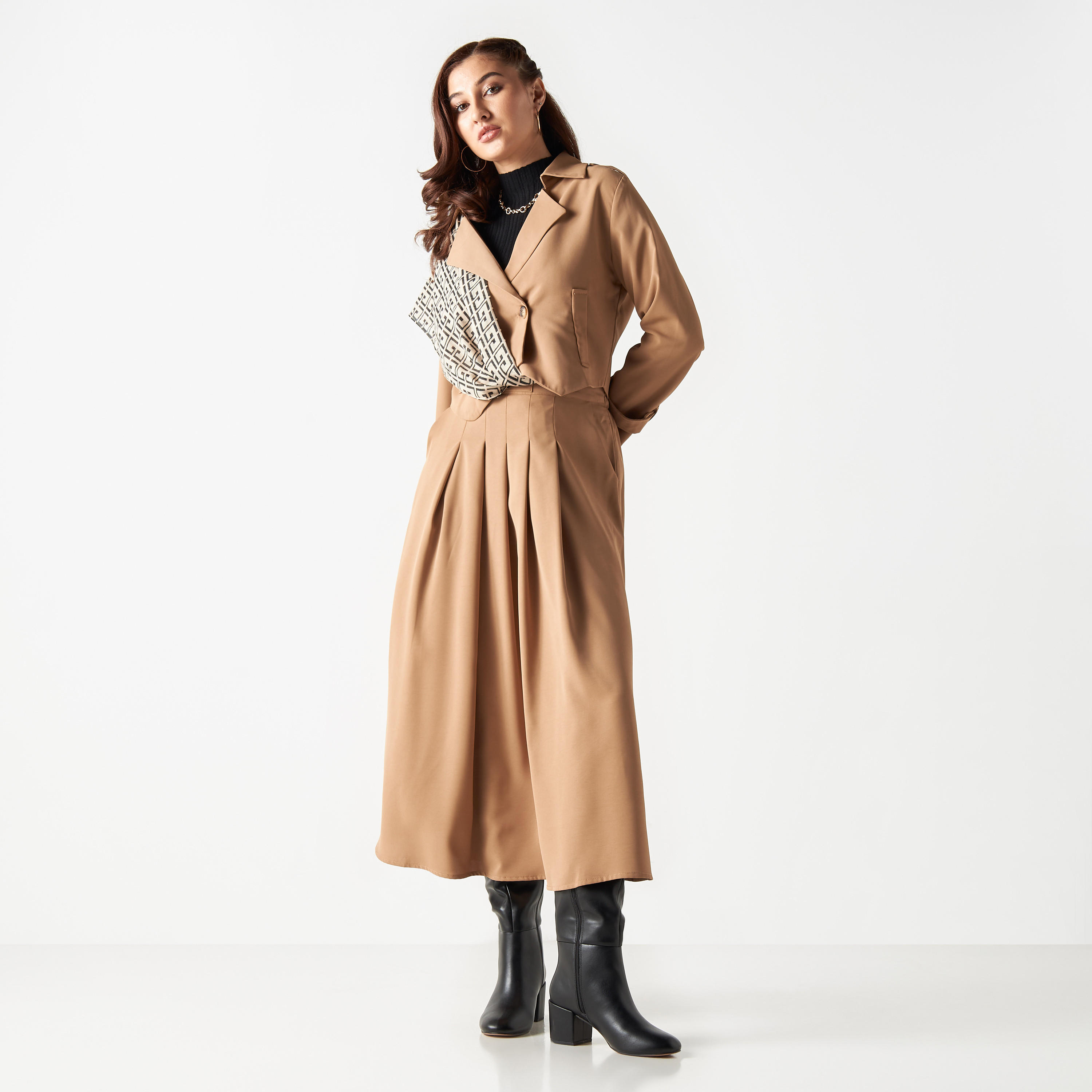 جاكيت سادة بطية صدر من تو إكستريمز-women-winterwear-coatsandjackets-jackets-image-2