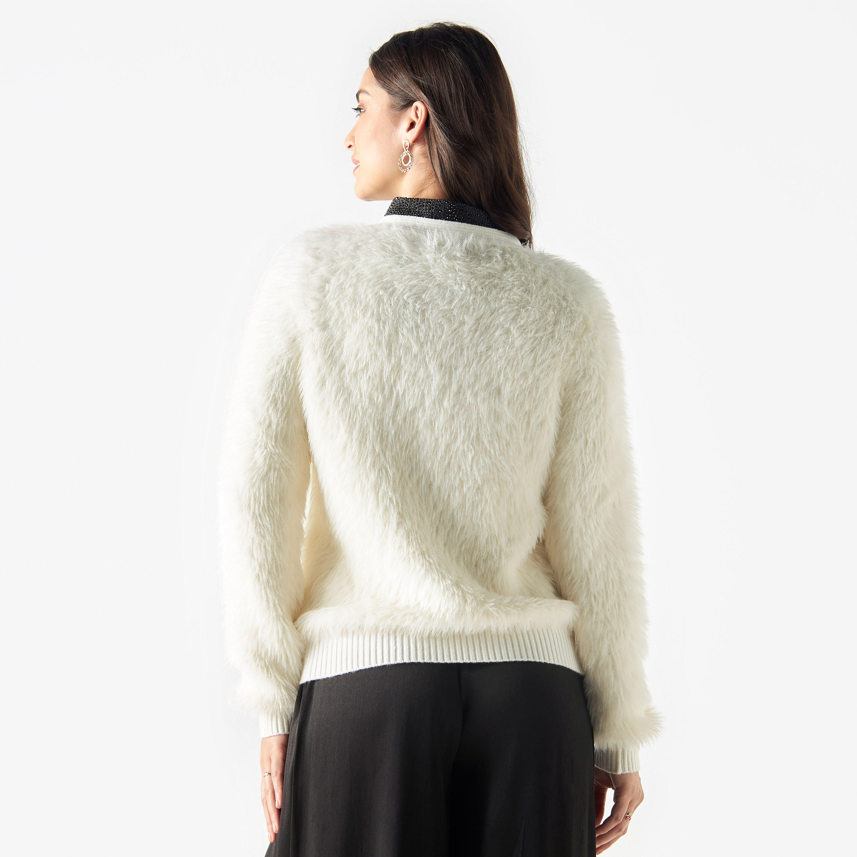 كارديجان قصير مخمل بأكمام طويلة وزر إغلاق من تو إكستريمز-women-winterwear-cardigansandjumpers-cardigans-image-3