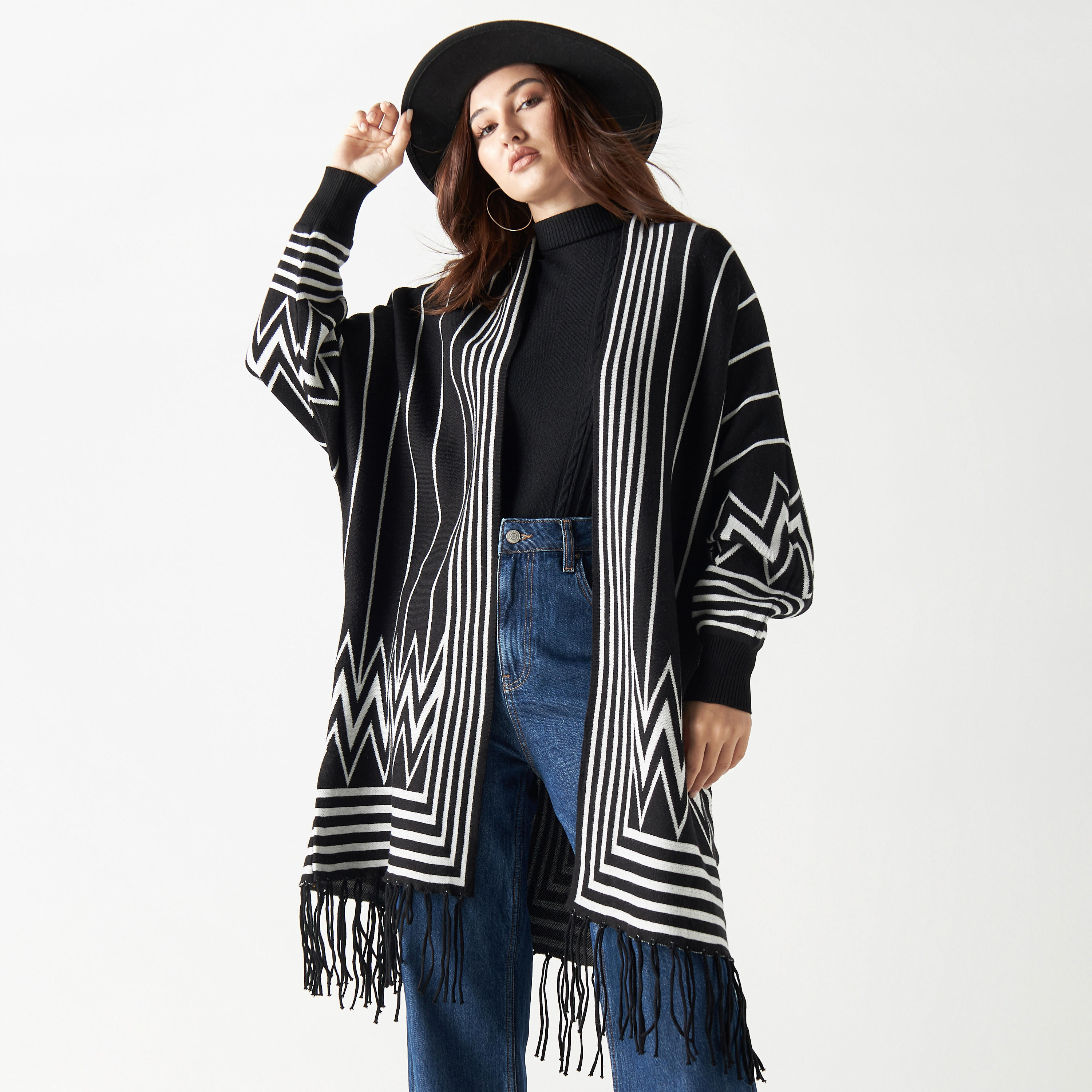 كارديجان طويل بحزام مخطّط بأكمام طويلة من تو إكستريمز-women-winterwear-cardigansandjumpers-cardigans-image-1