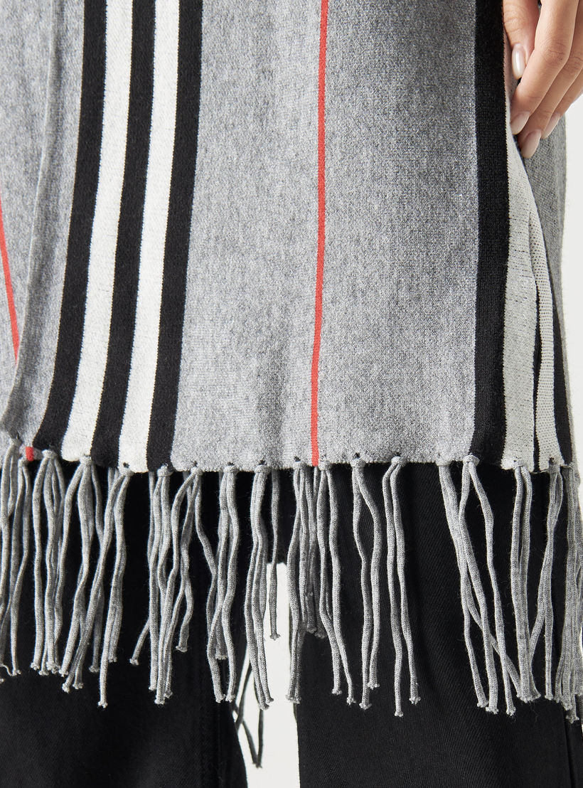 كارديجان مخطّط بياقة V وأكمام طويلة من تو إكستريمز-women-winterwear-cardigansandjumpers-cardigans-image-5