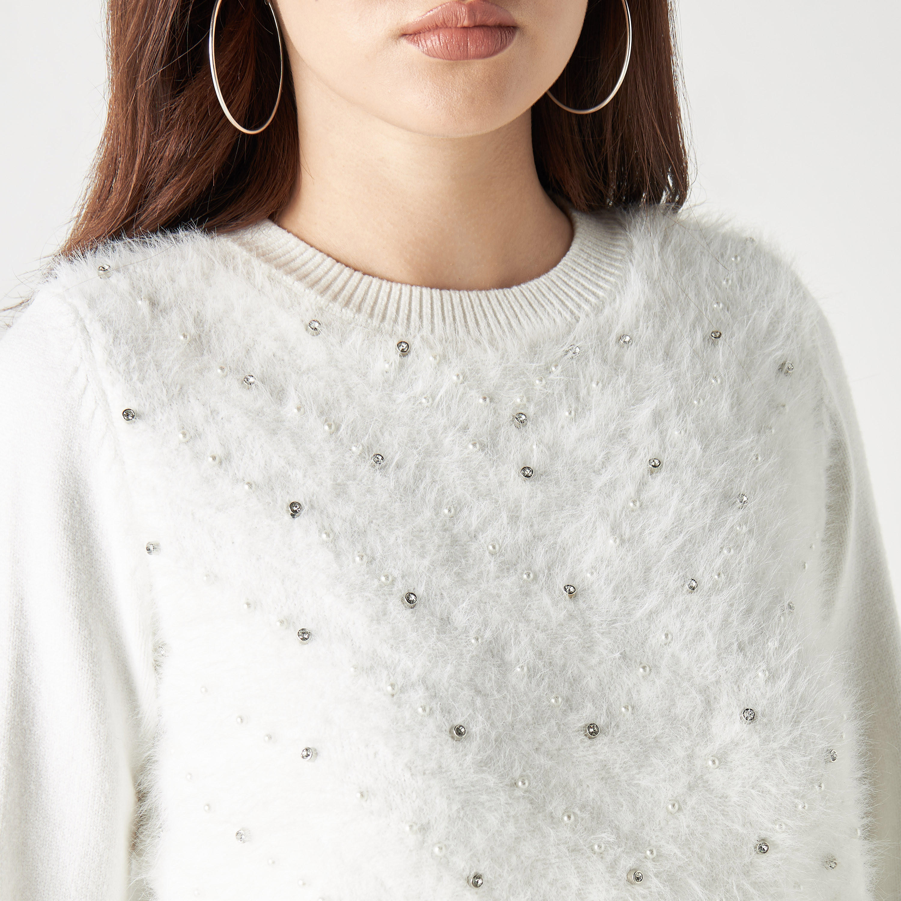 كنزة مخمل مزيّنة بياقة ضيقة وأكمام طويلة من تو إكستريمز-women-clothing-cardigansandjumpers-jumpers-image-4