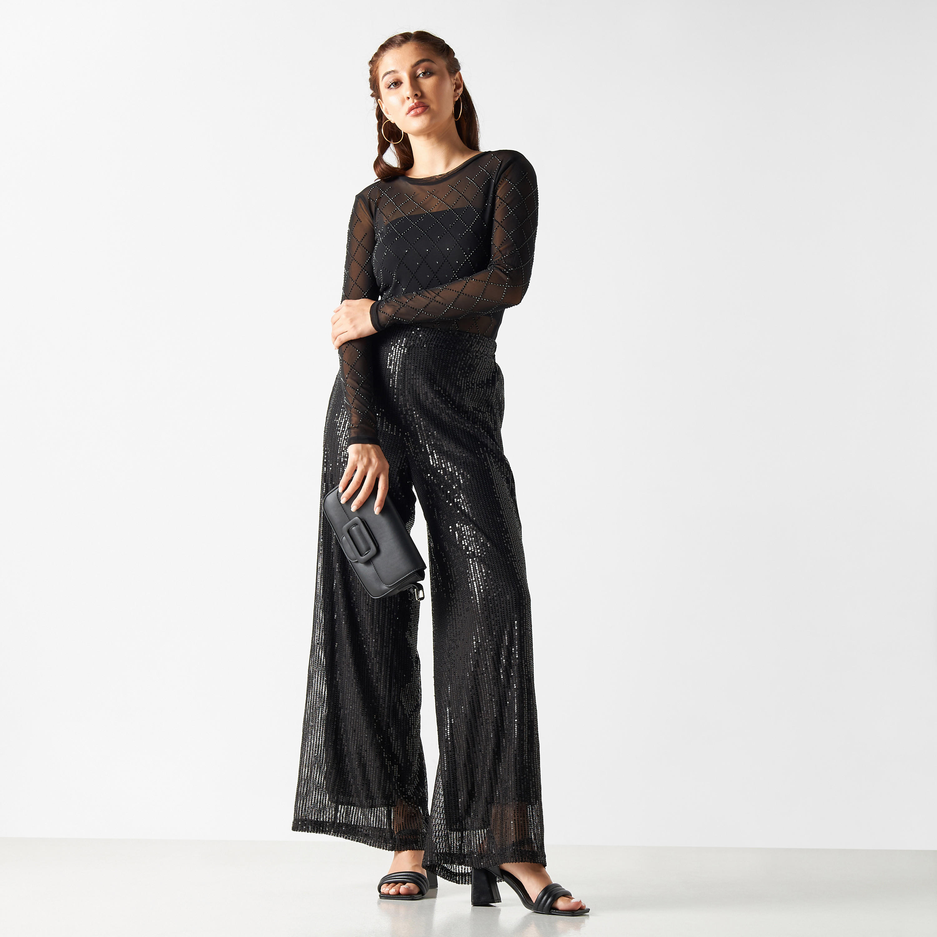 بودي سوت مزيّن بياقة مستديرة وأكمام طويلة من تو إكستريمز-women-clothing-tshirts-image-2
