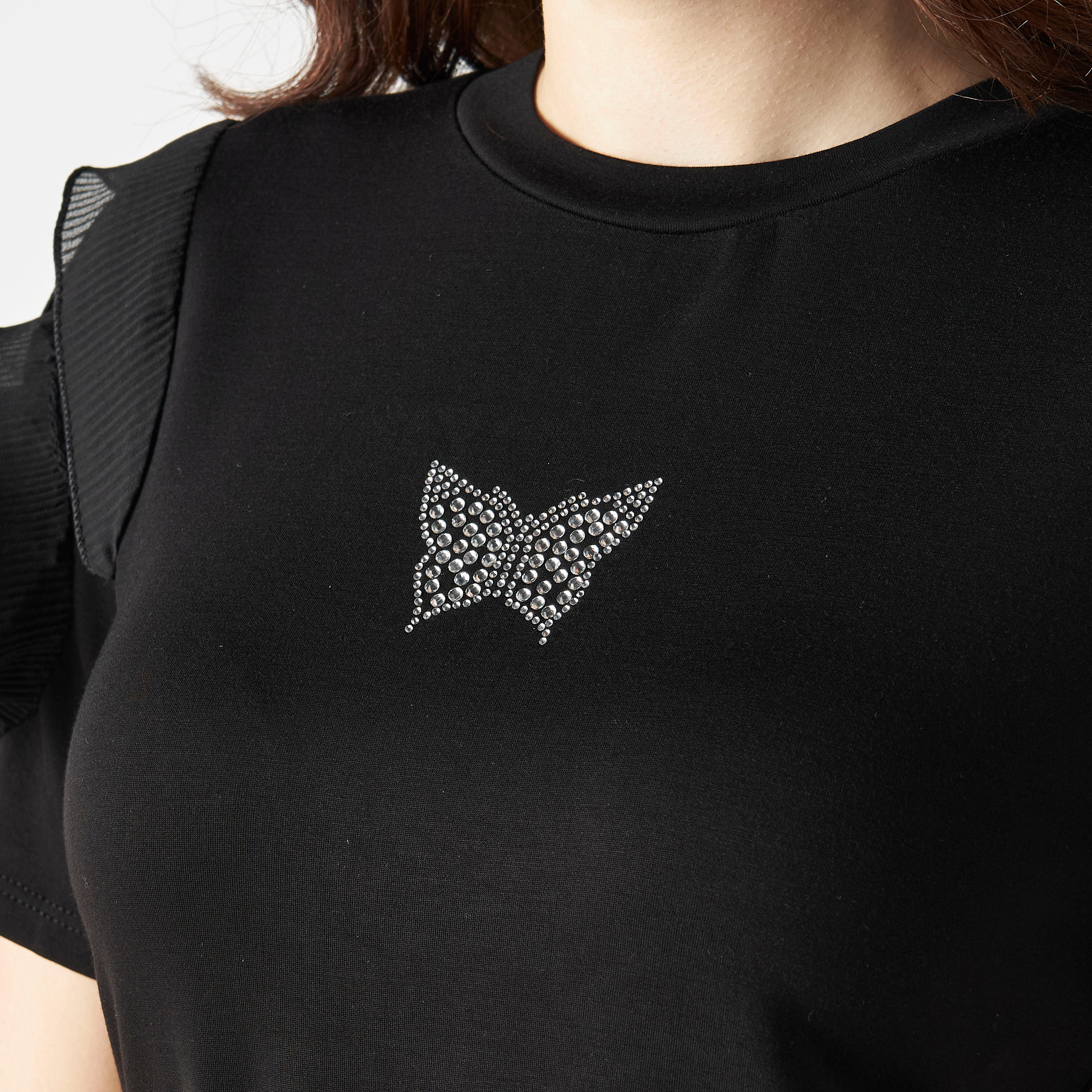 تيشيرت بأكمام قصيرة مزين بفراشات مع تفاصيل أزهار من تو إكستريمز-women-clothing-tshirts-image-4