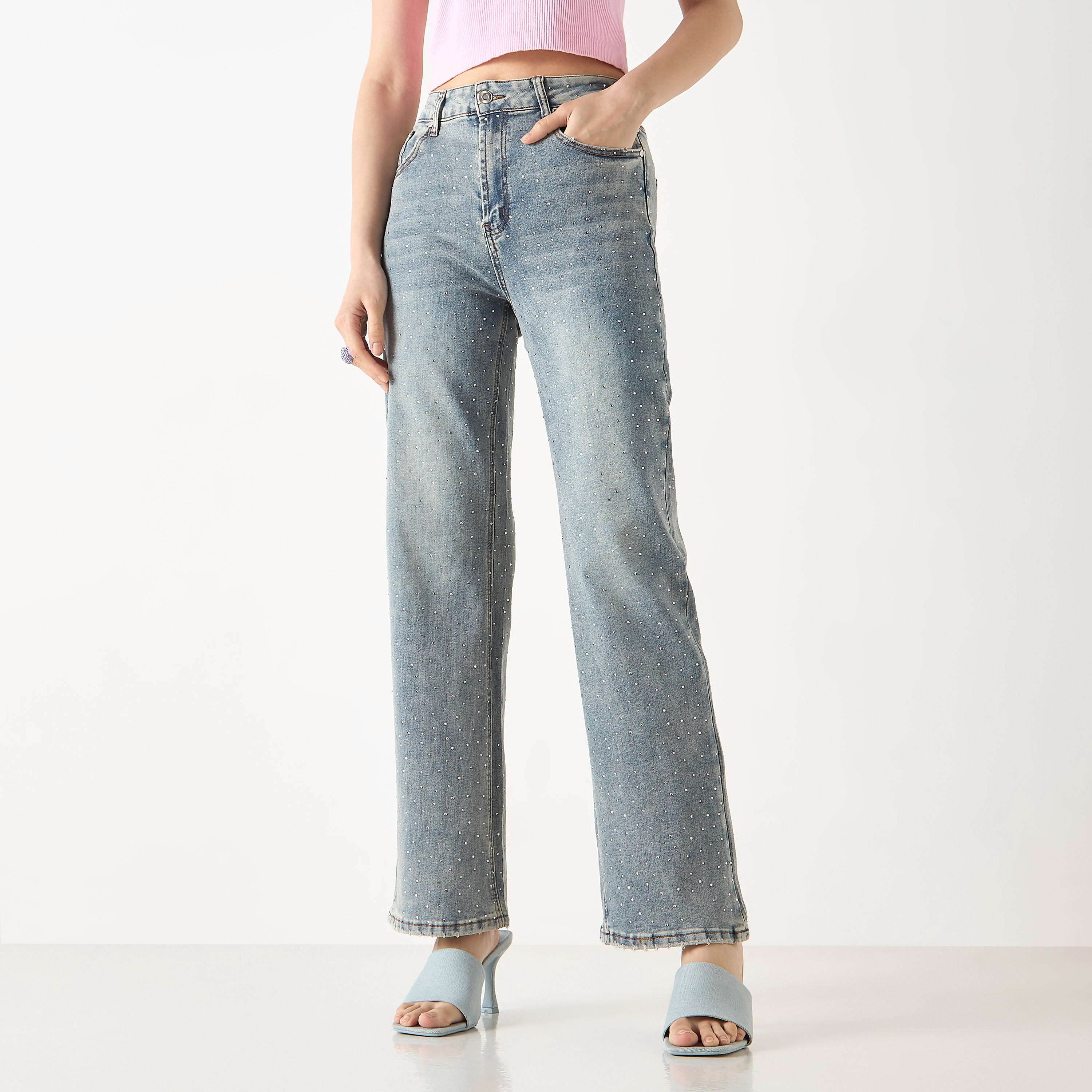 بنطلون جينز مرصع واسع الساقين بجيوب من تو إكستريمز-women-clothing-bottoms-jeans-image-1