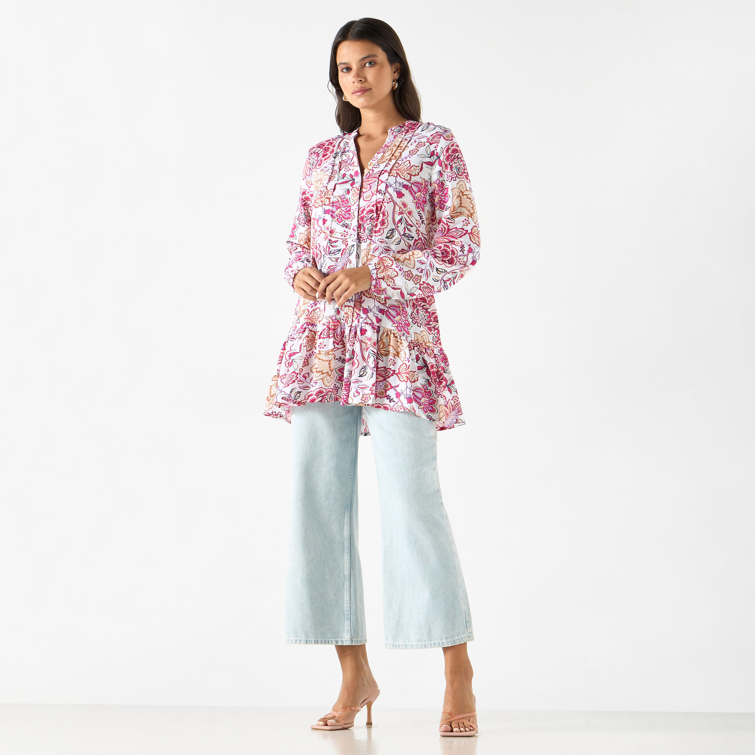 تونيك بأكمام طويلة وطبعات زهرية من تو إكستريمز-women-clothing-shirtsandblouses-blouses-image-3